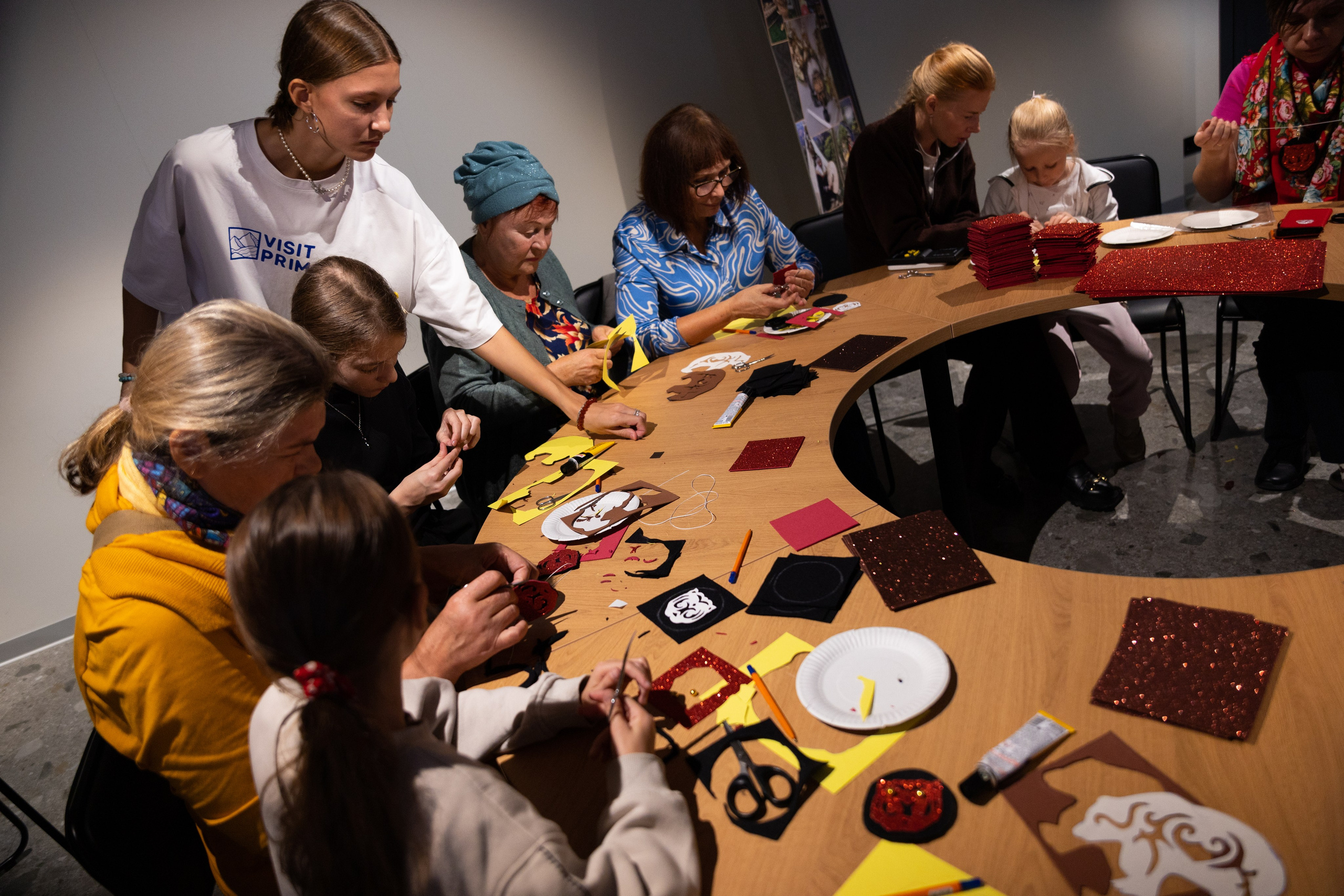 День народного единства в Национальном центре Россия. Олег Катакинов| Репортажный фотограф в городе у моря (Владивосток)