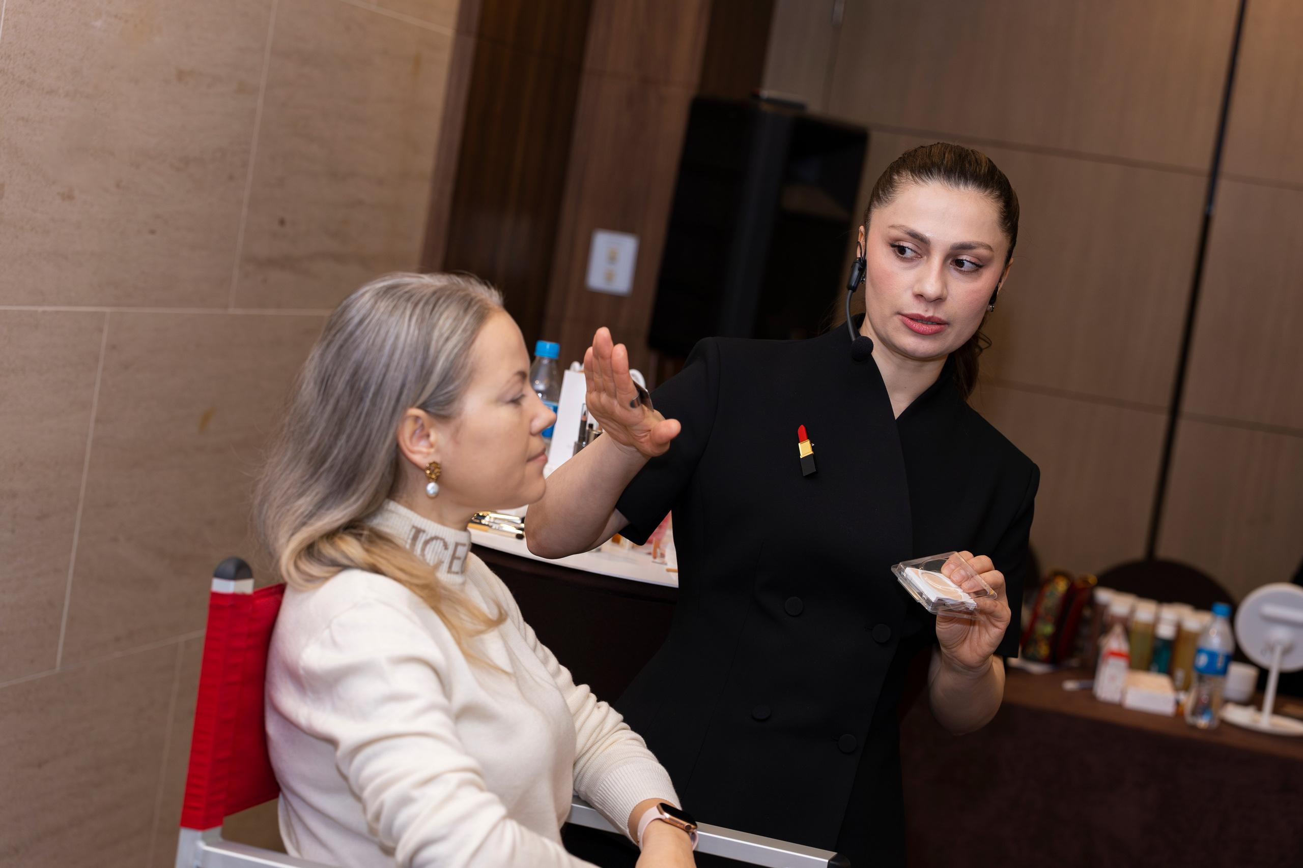 Мастер-класс от бренда Clarins. Олег Катакинов| Репортажный фотограф в городе у моря (Владивосток)