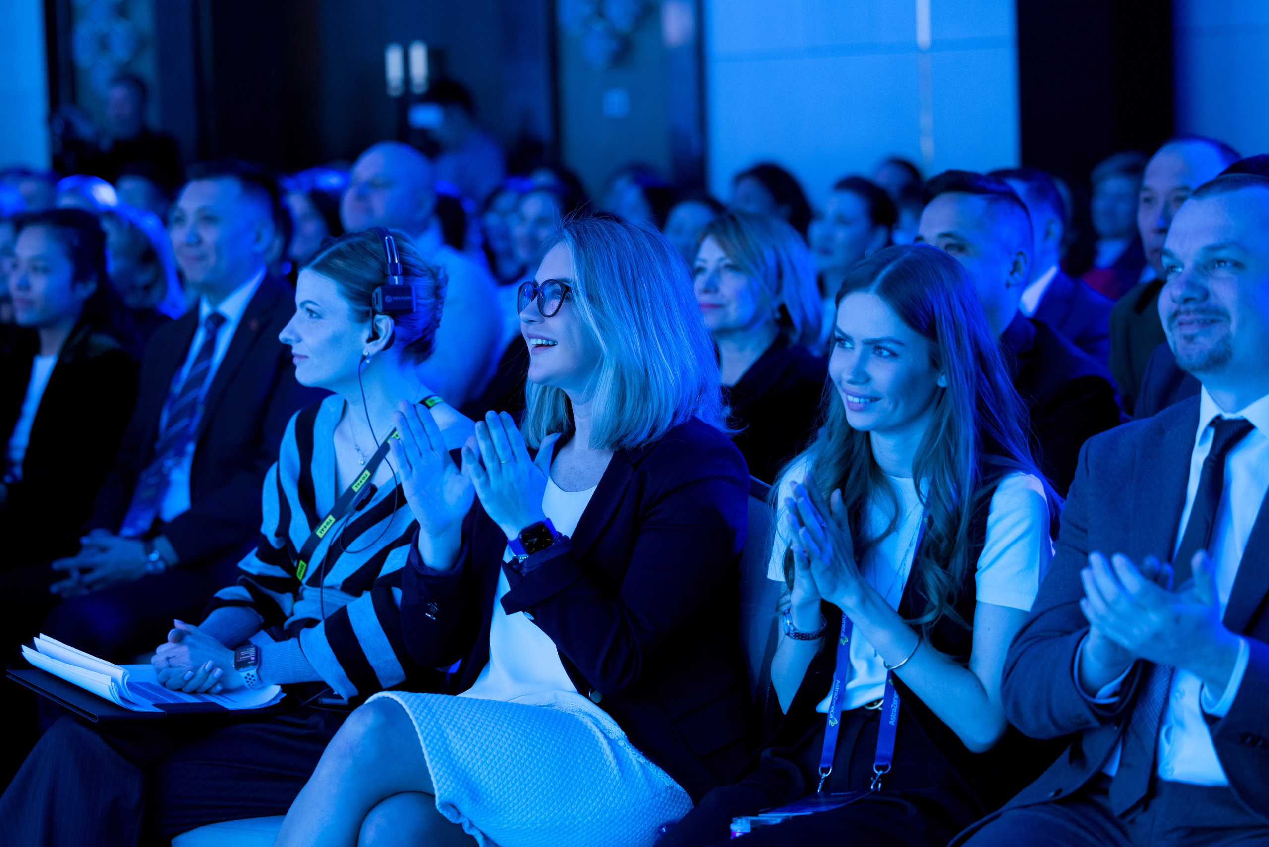 Конференция Astrazene. Кристина Шнайдер репортажный фотограф Алматы