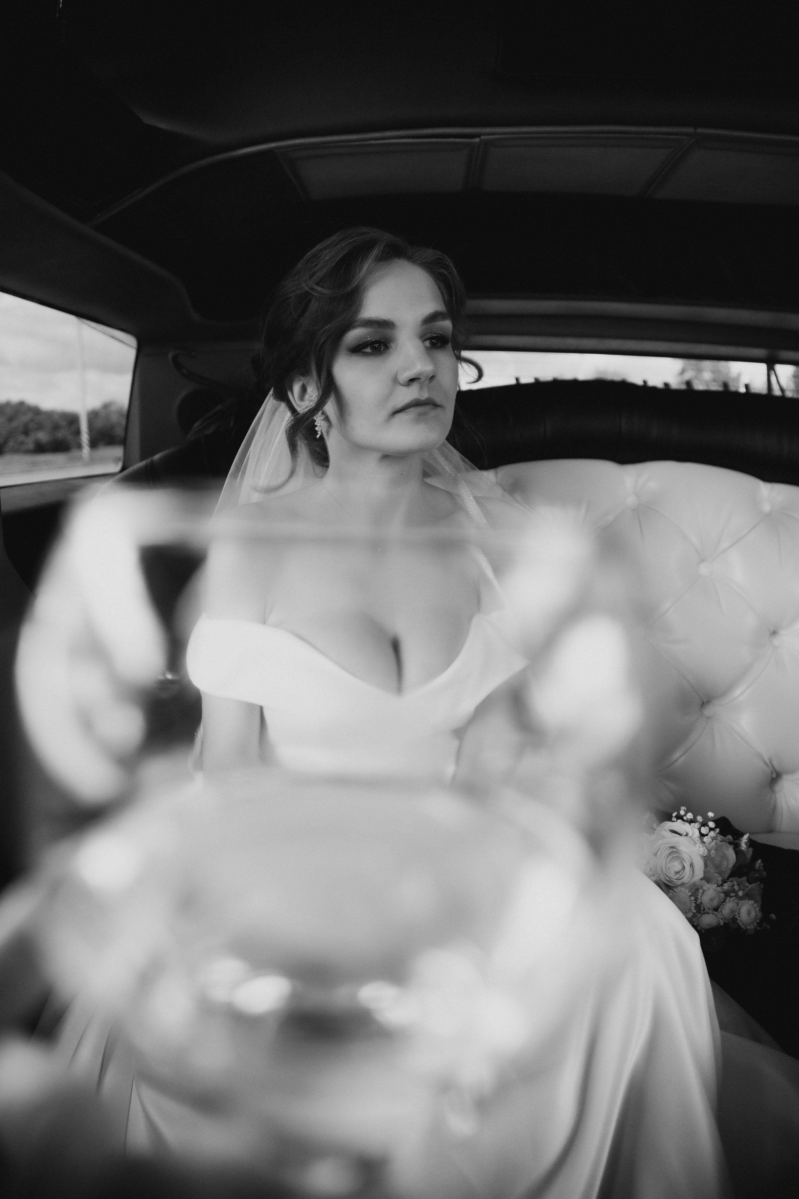 Пасмурно, гости, лимузин. Креативный и женский Фотограф Омске Наталья Лебедева