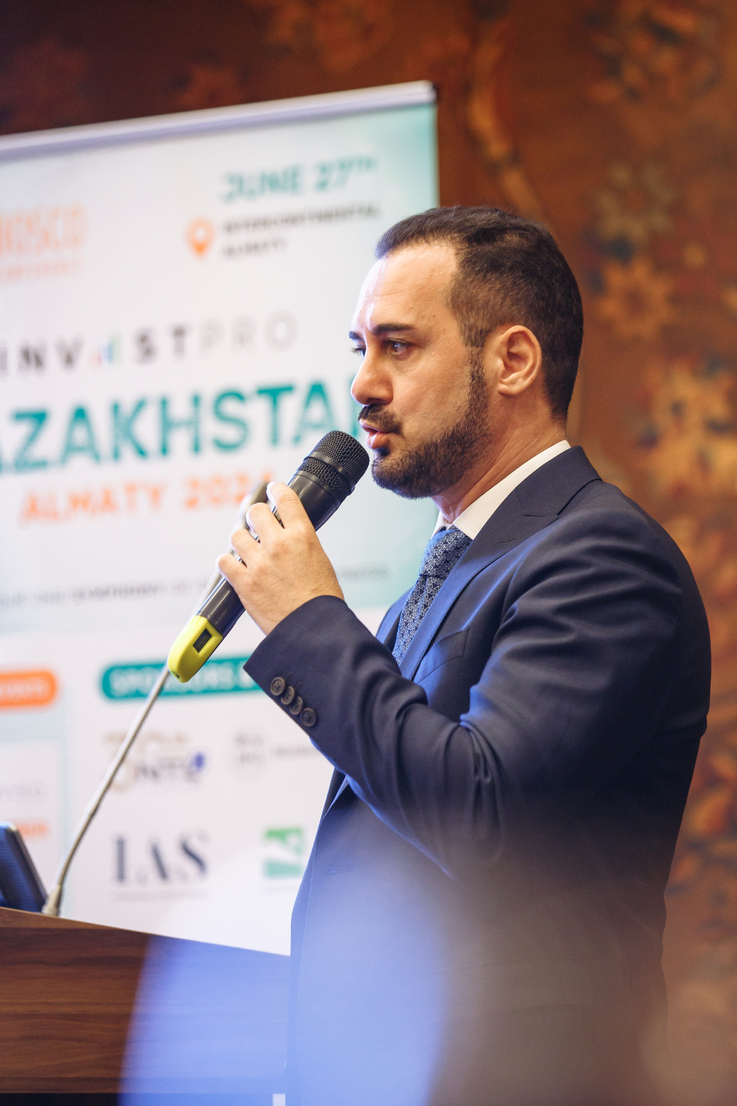 Фоторепортаж Bosco conference. Коммерческий и репортажный фотограф в Алматы — Jora Abramov