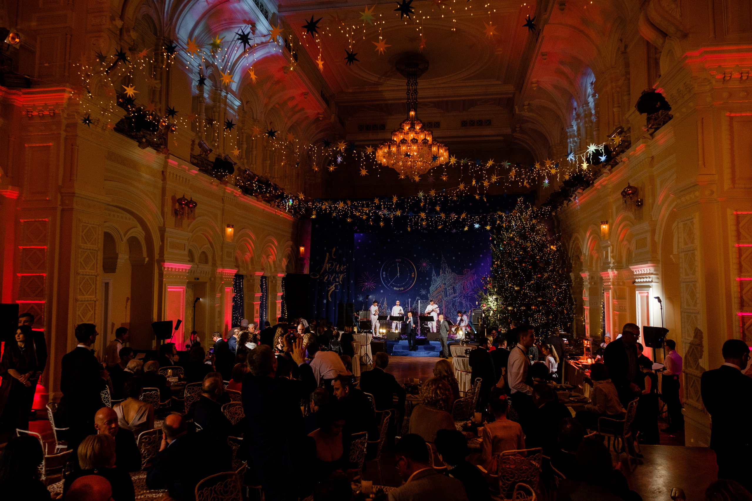 Новогодние корпоративы. Свадебные фотосессии в Москве. Фотограф Сергей Ржевский