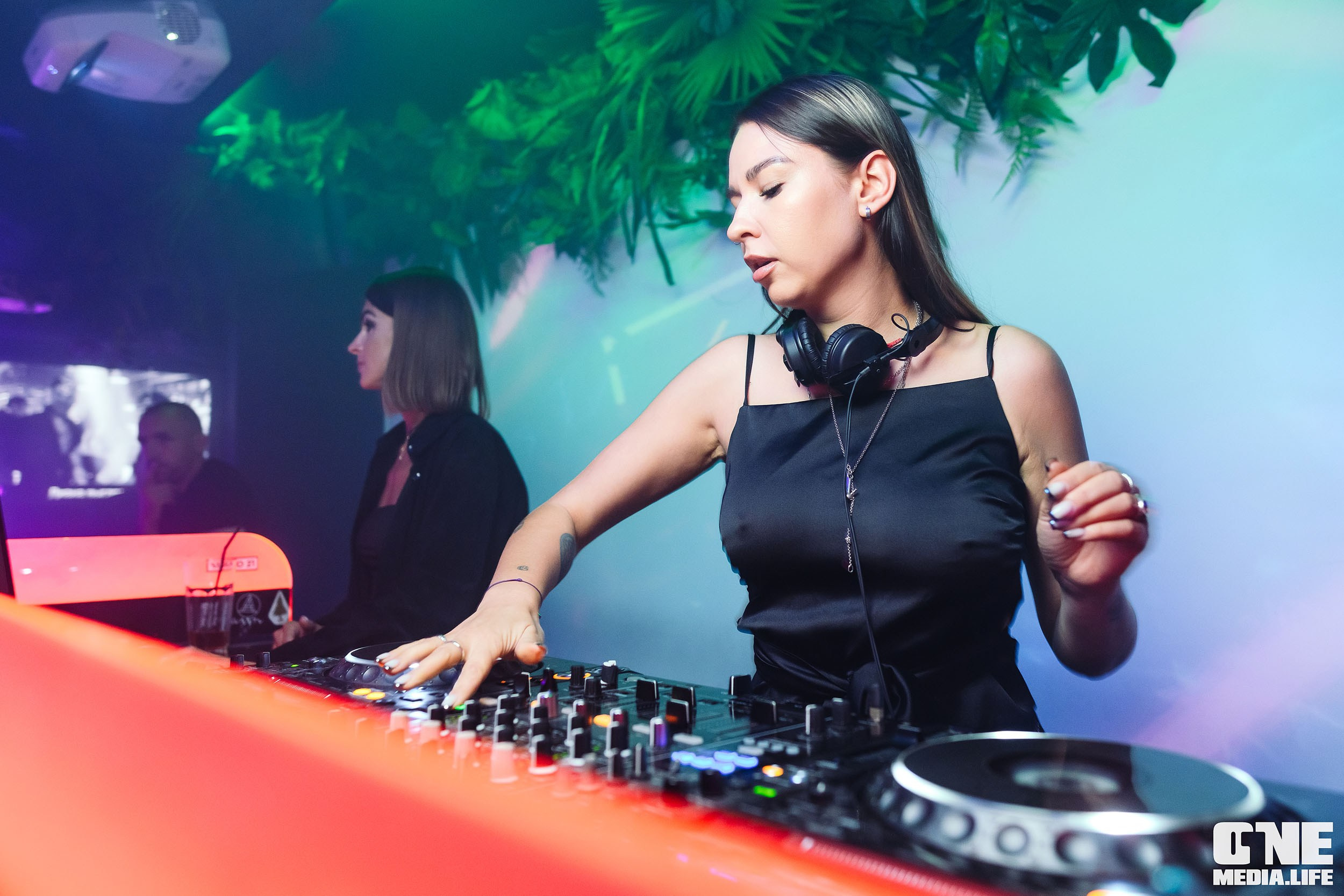 NISHA. One Media Life: фоторепортажи, фотоотчеты с мероприятий и заведений