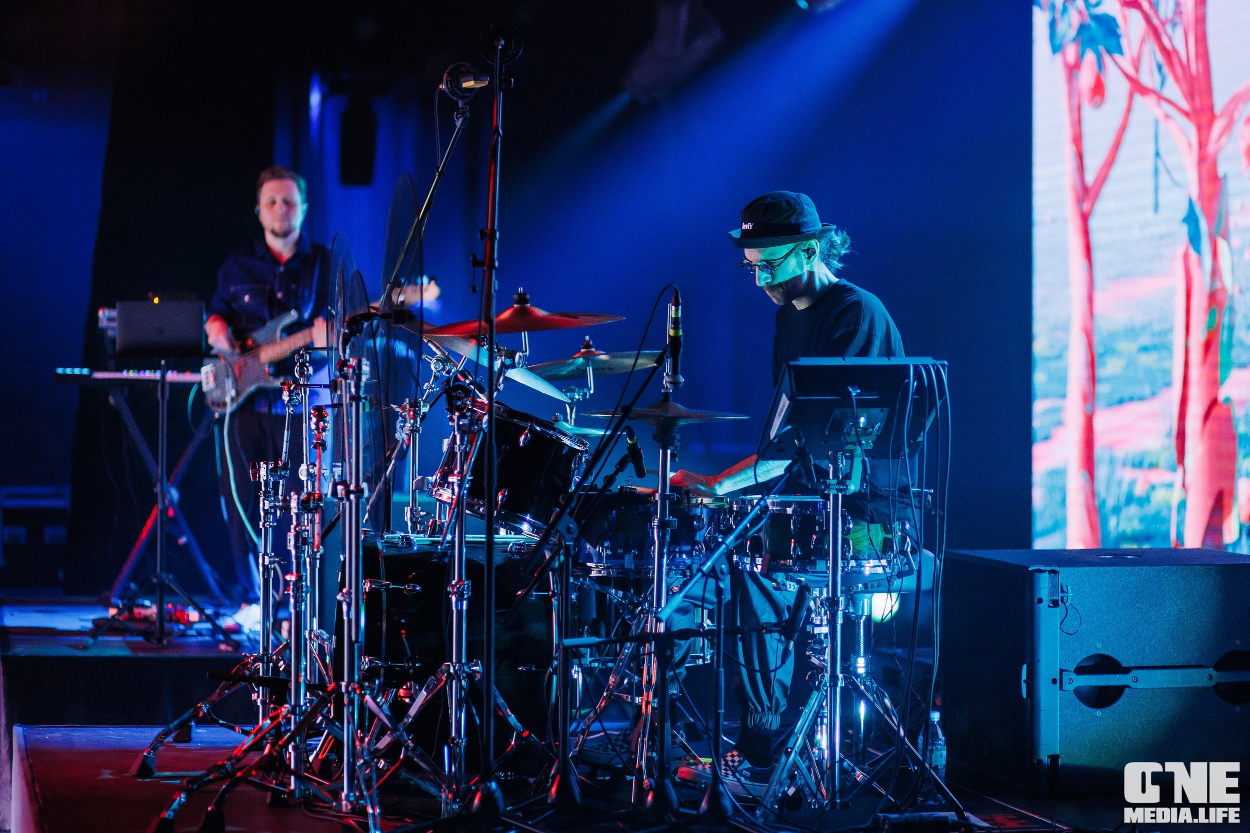 Фоторепортаж с концерта Ёлки. One Media Life: фоторепортажи, фотоотчеты с мероприятий и заведений