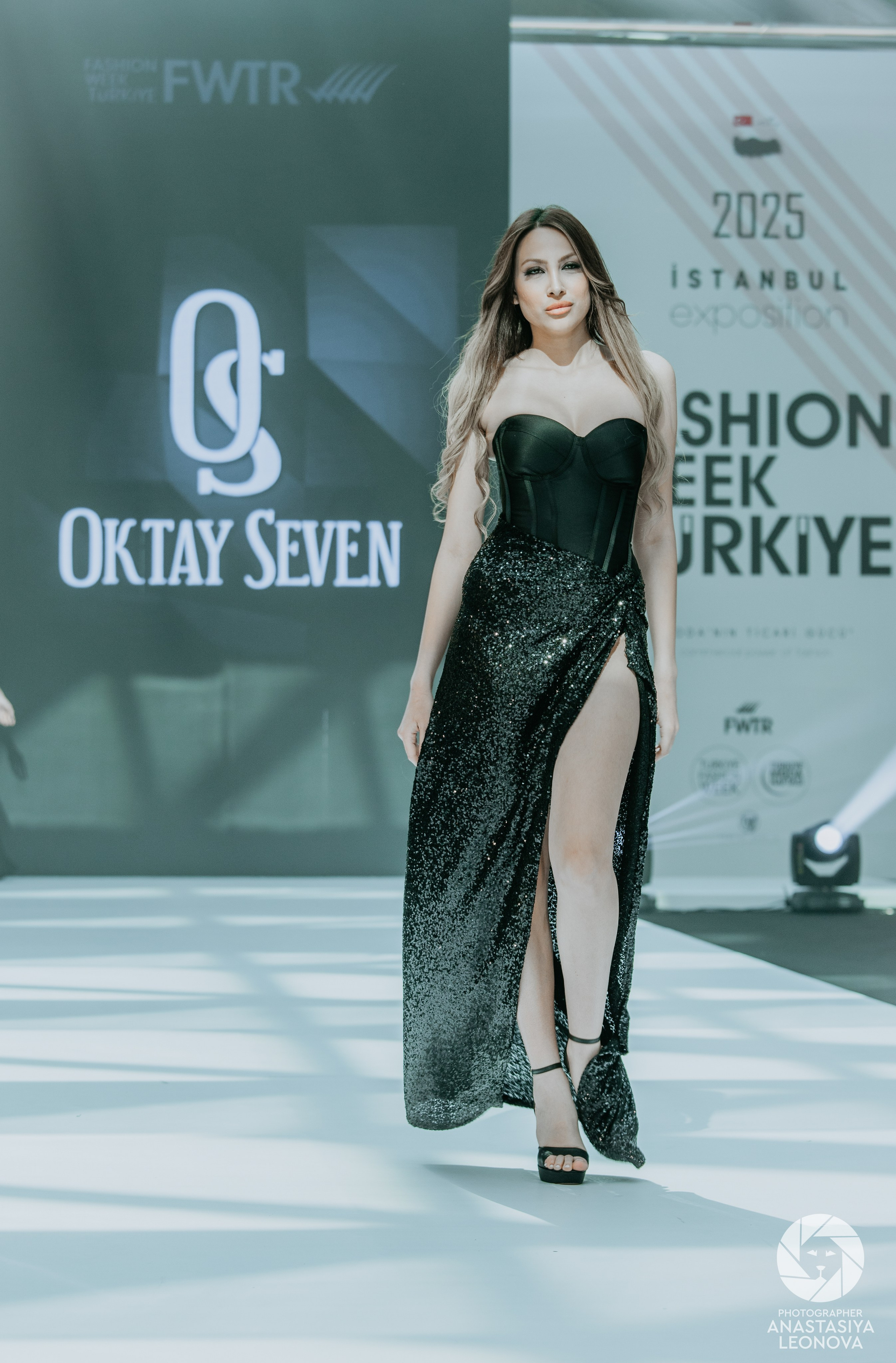 Fashion Week Türkiye [spring, 2025]. Anastasia Leonowa