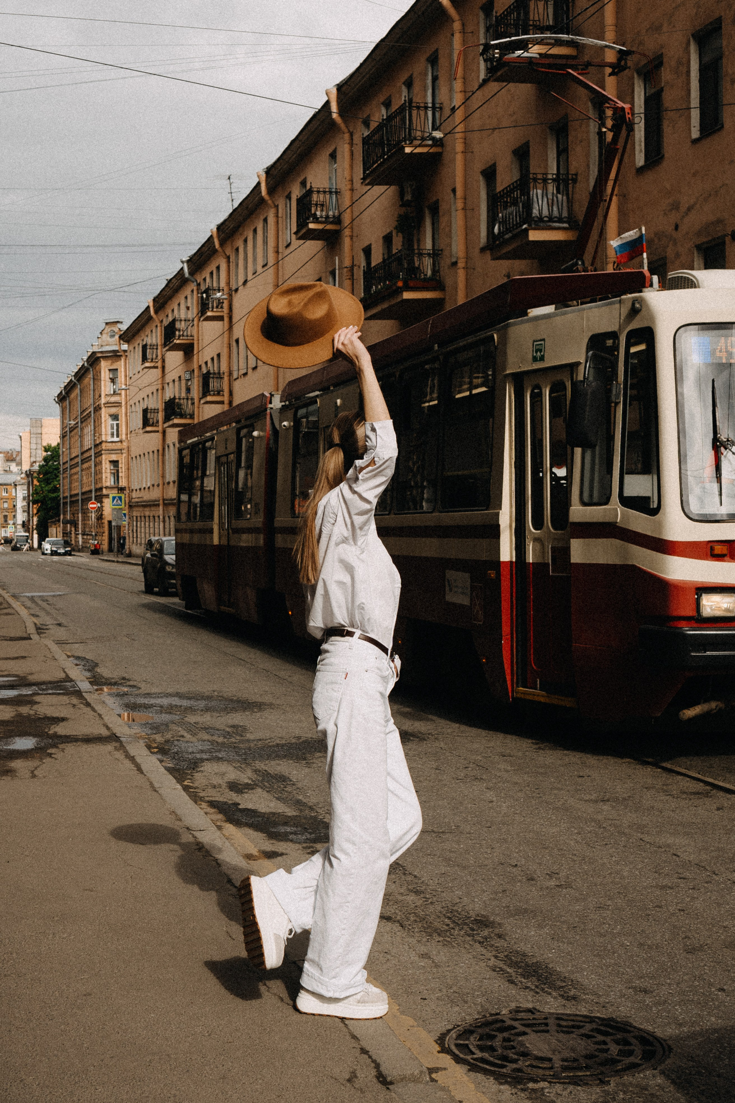 МЫ ГУЛЯЛИ ПРО КРЫШАМ ПИТЕРА. Профессиональный фотограф, Санкт-Петербург — Виктория Богомолова