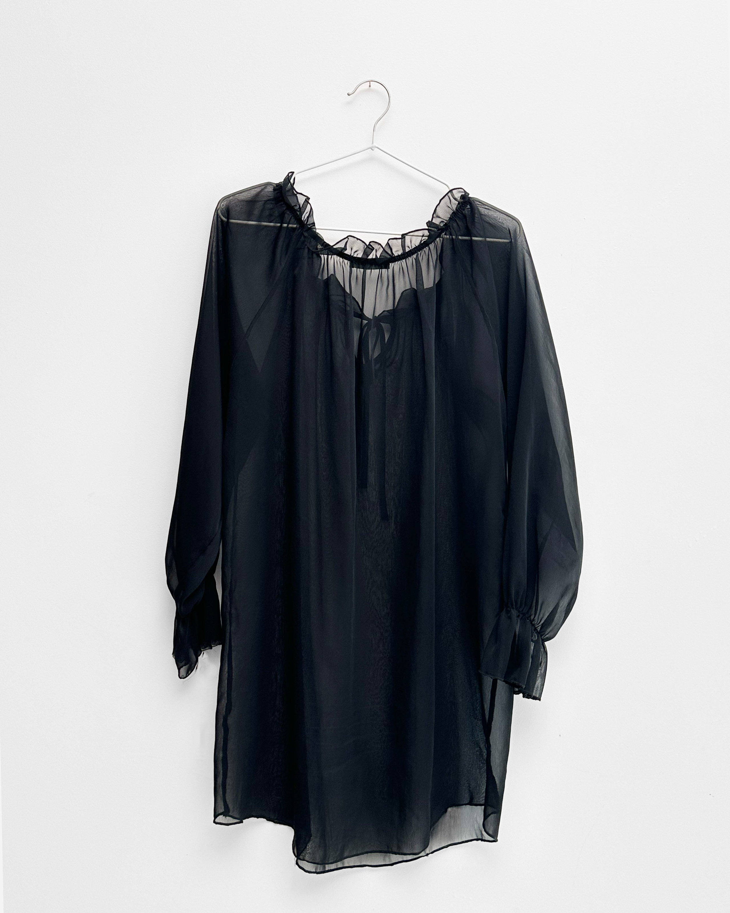 Платье-сетка полупрозрачная 500 руб/час ONE SIZE | Залоговая стоимость - 1000 руб 