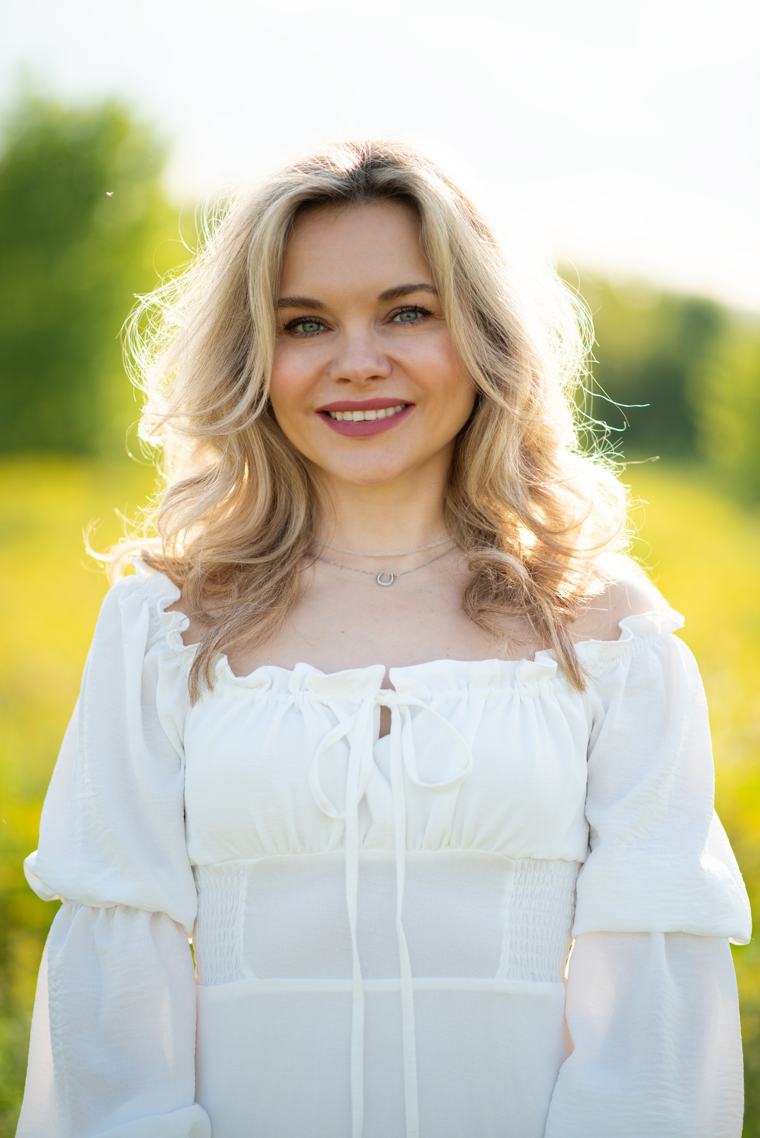 Виктория в рапсе. Фотограф в Краснодаре Анна Карелина