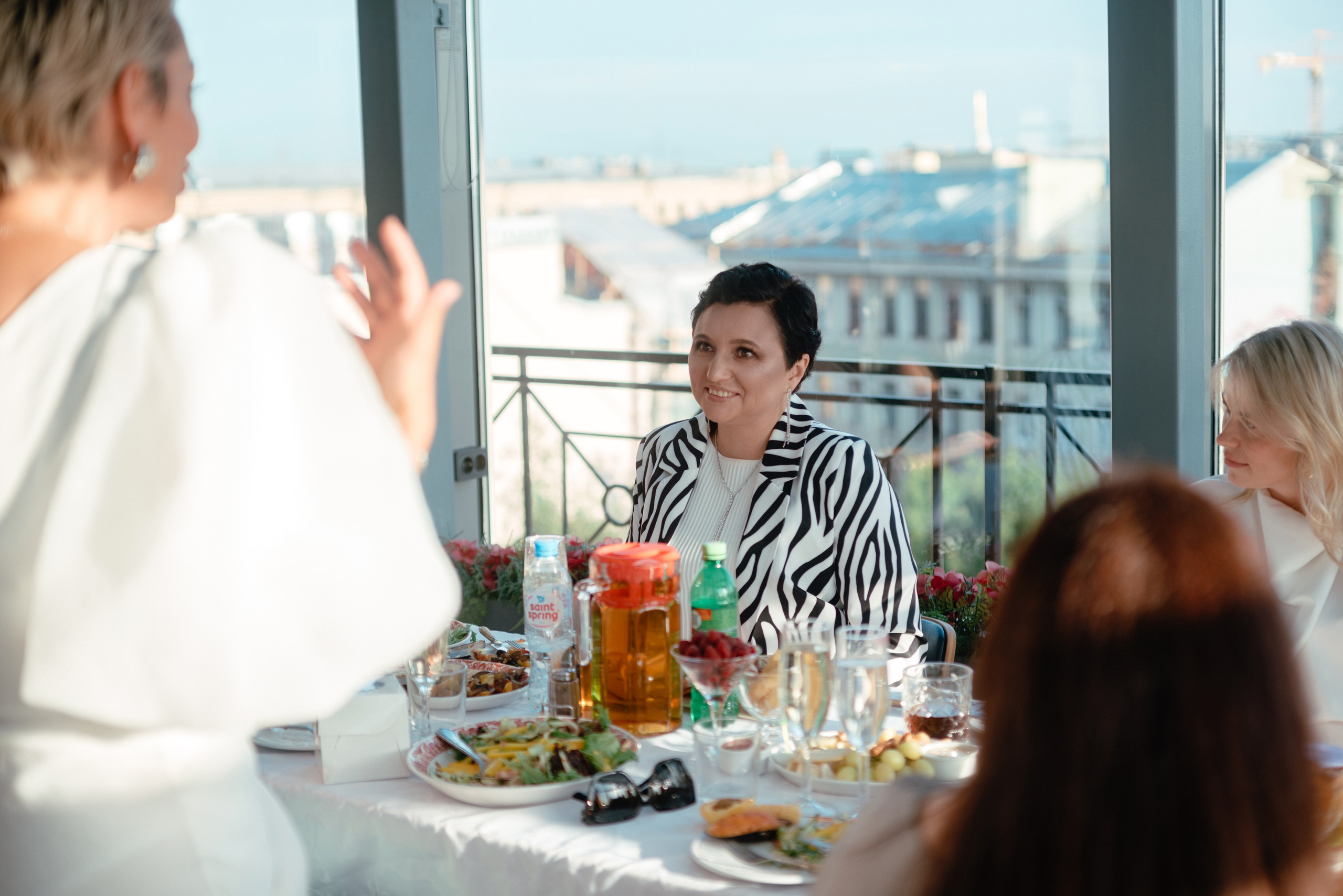 День рождения // Девичник • Панорамный Лофт. Фотограф Элина Брусенцева