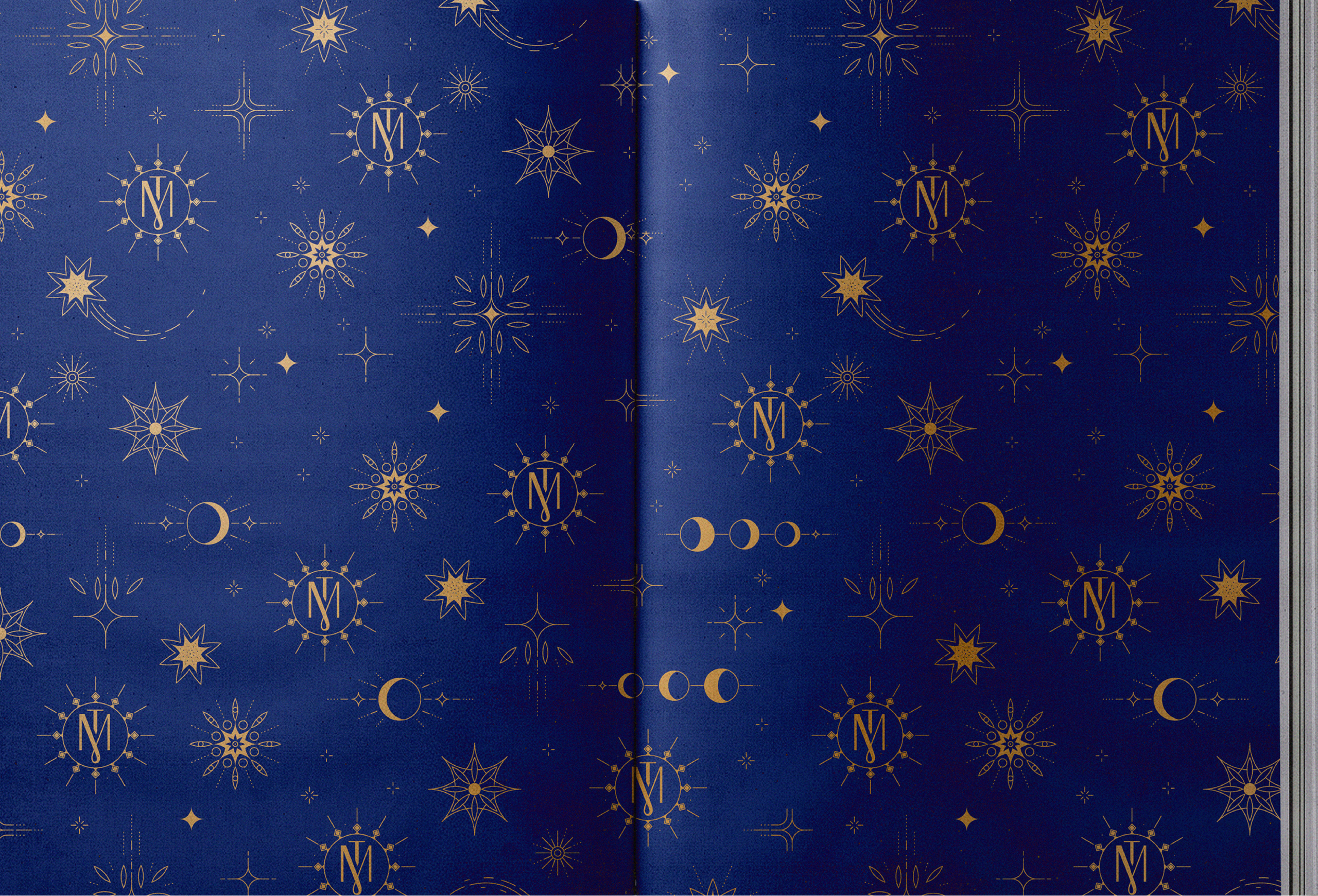 Максим Топорков. Arina is a creative Graphic Designer