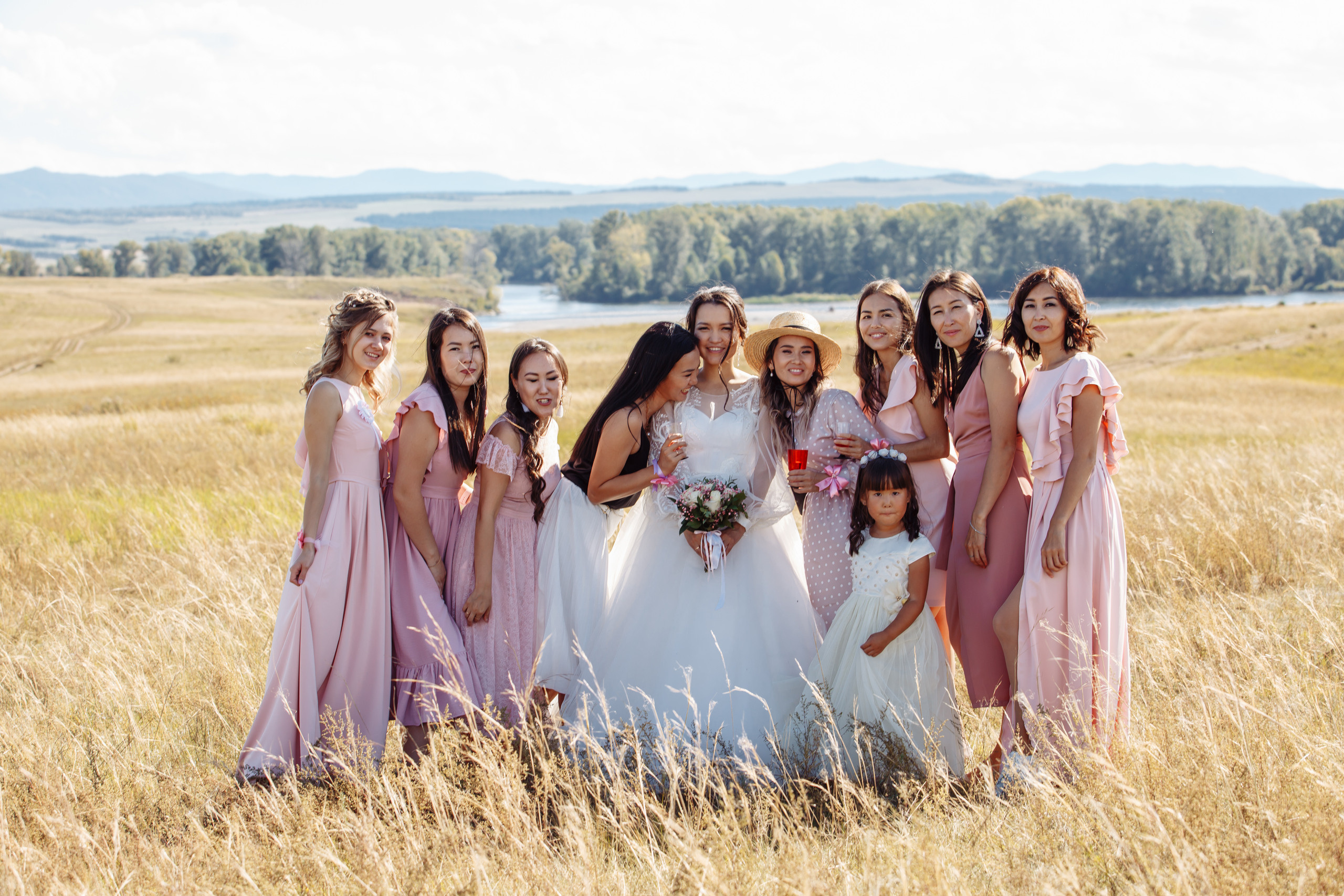 Свадьбы. Свадебный фотограф в Абакане. Food фотограф. Фотоссесии