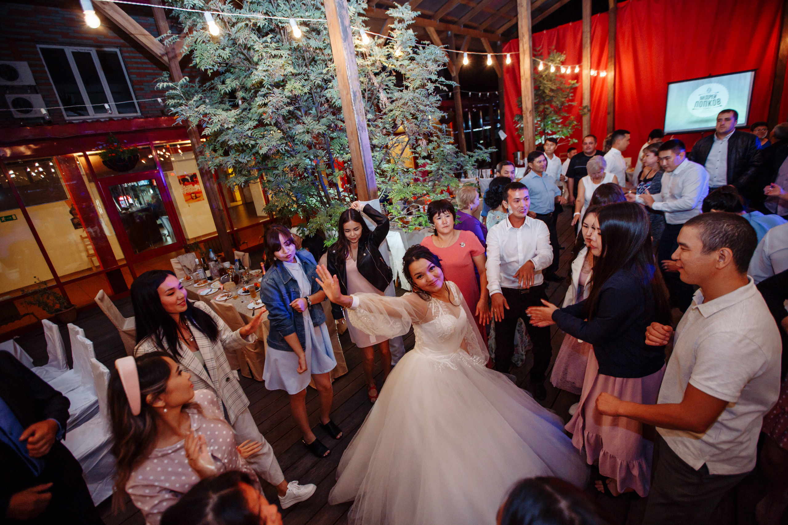 Свадьбы. Свадебный фотограф в Абакане. Food фотограф. Фотоссесии