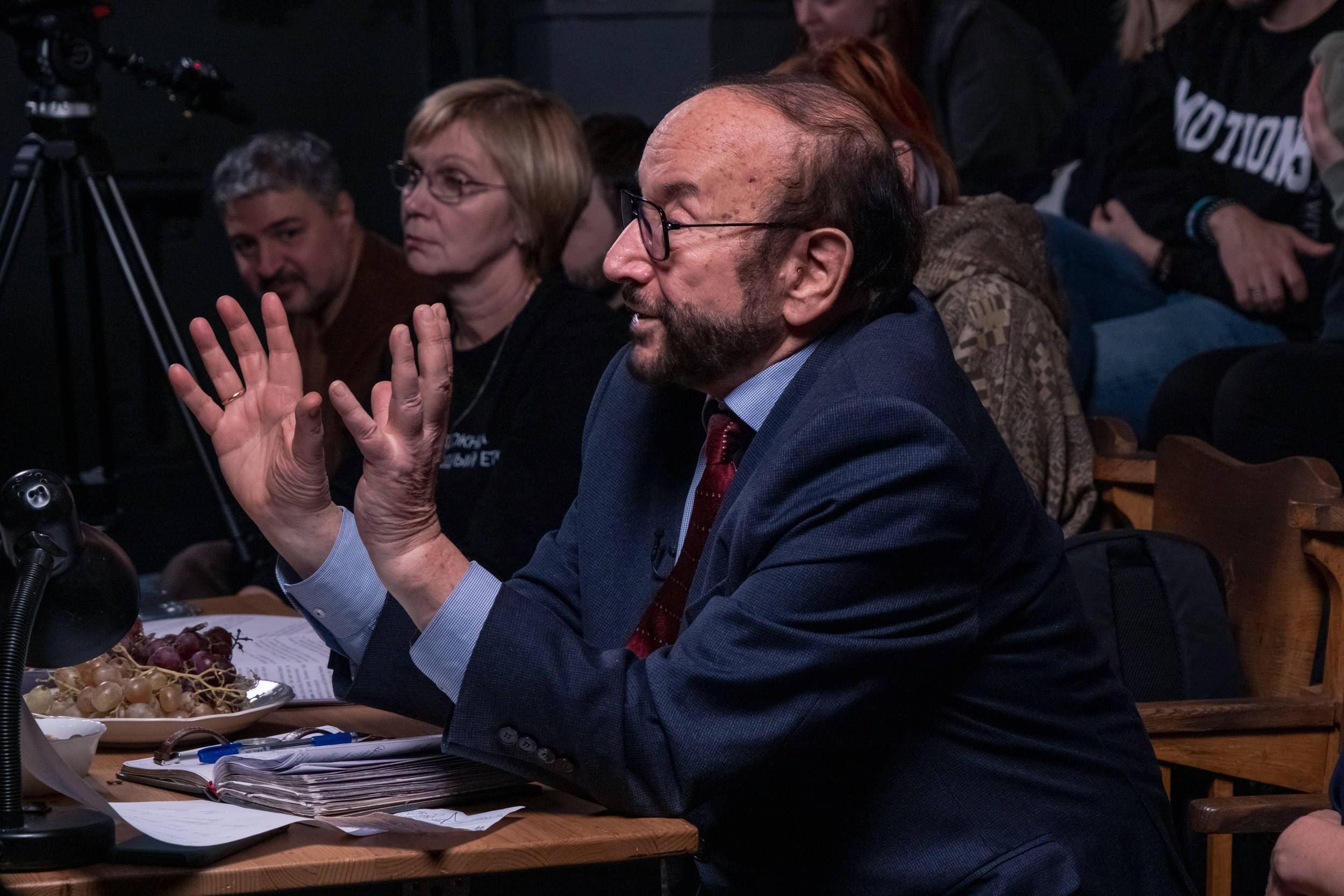 Видеокнига этюдного метода Вениамина Михайловича Фильштинского для социально-художественных проектов. Фотограф в Санкт-Петербурге и Москве Юлия Паршакова