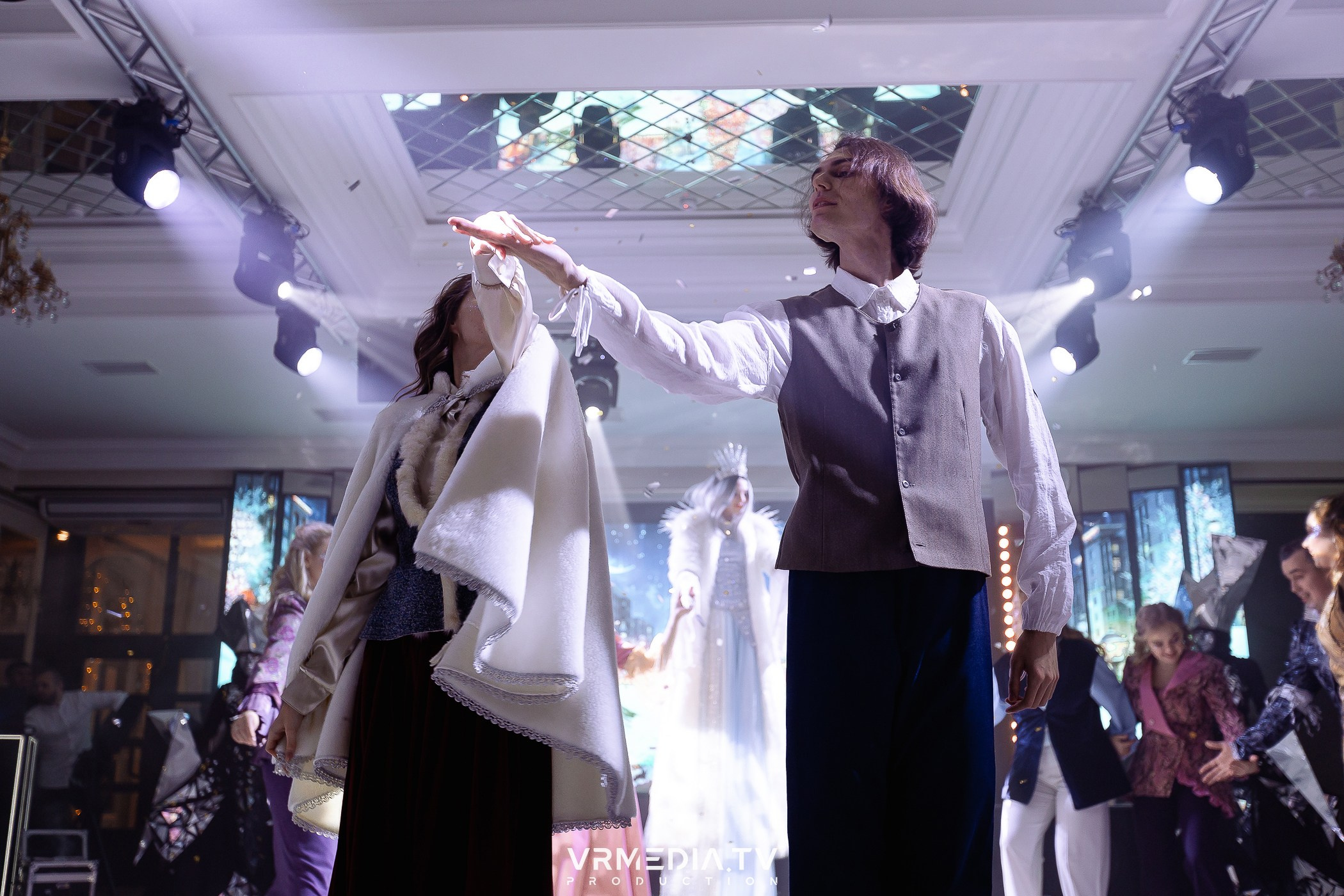 Новогодний вечер в ресторане «Лазурный Берег»