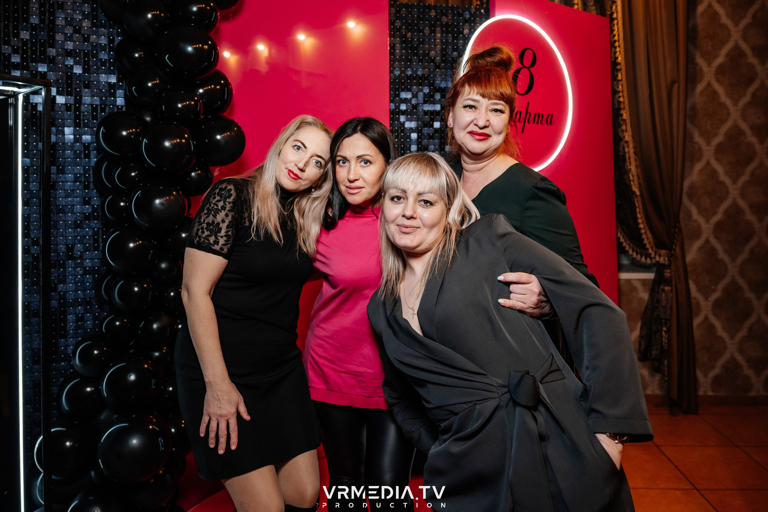 Международный женский день в ресторане «Лазурный берег»