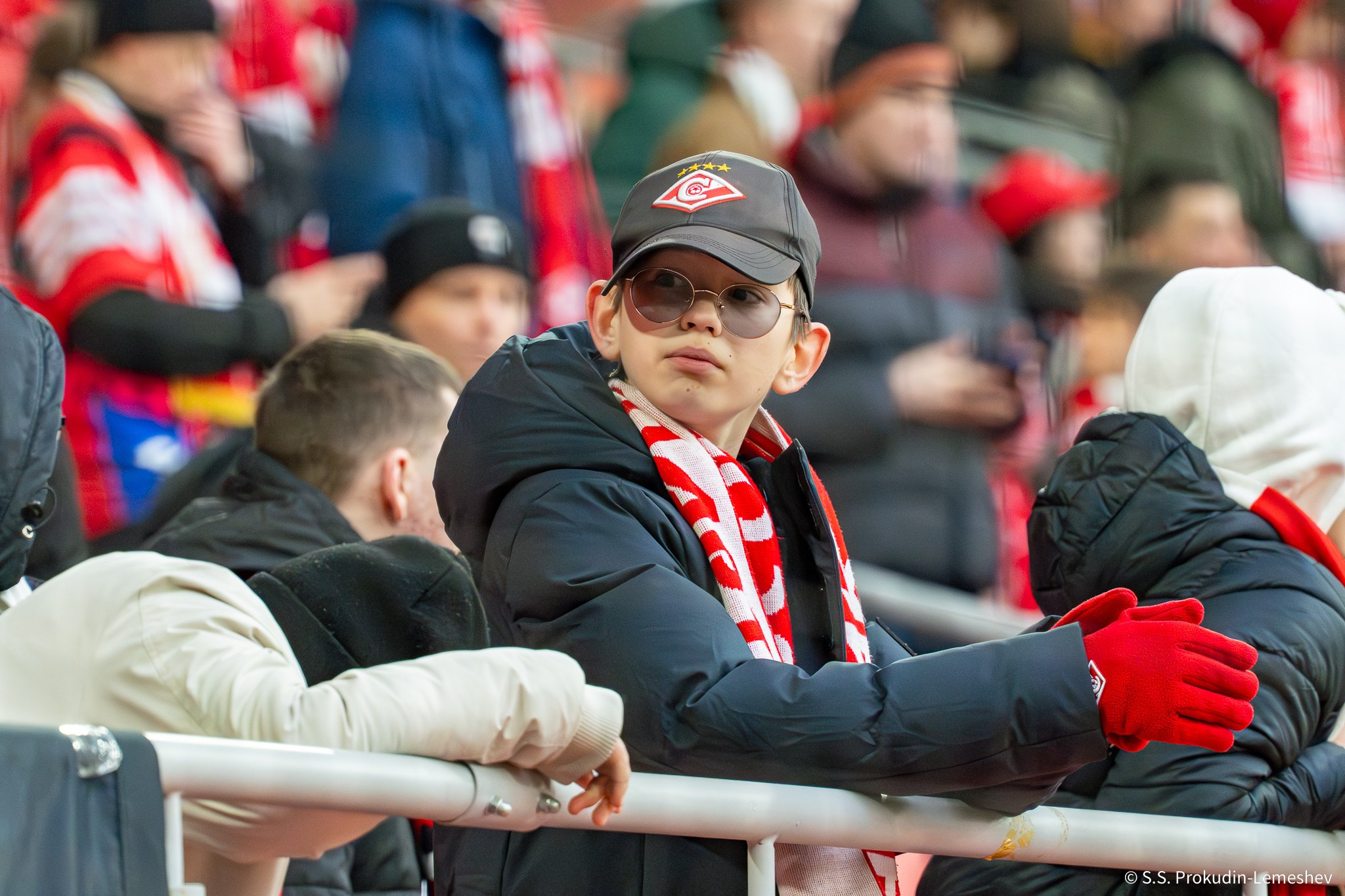 Спартак-Оренбург. Фотограф. Репортаж. Спорт. Концерты и мероприятия