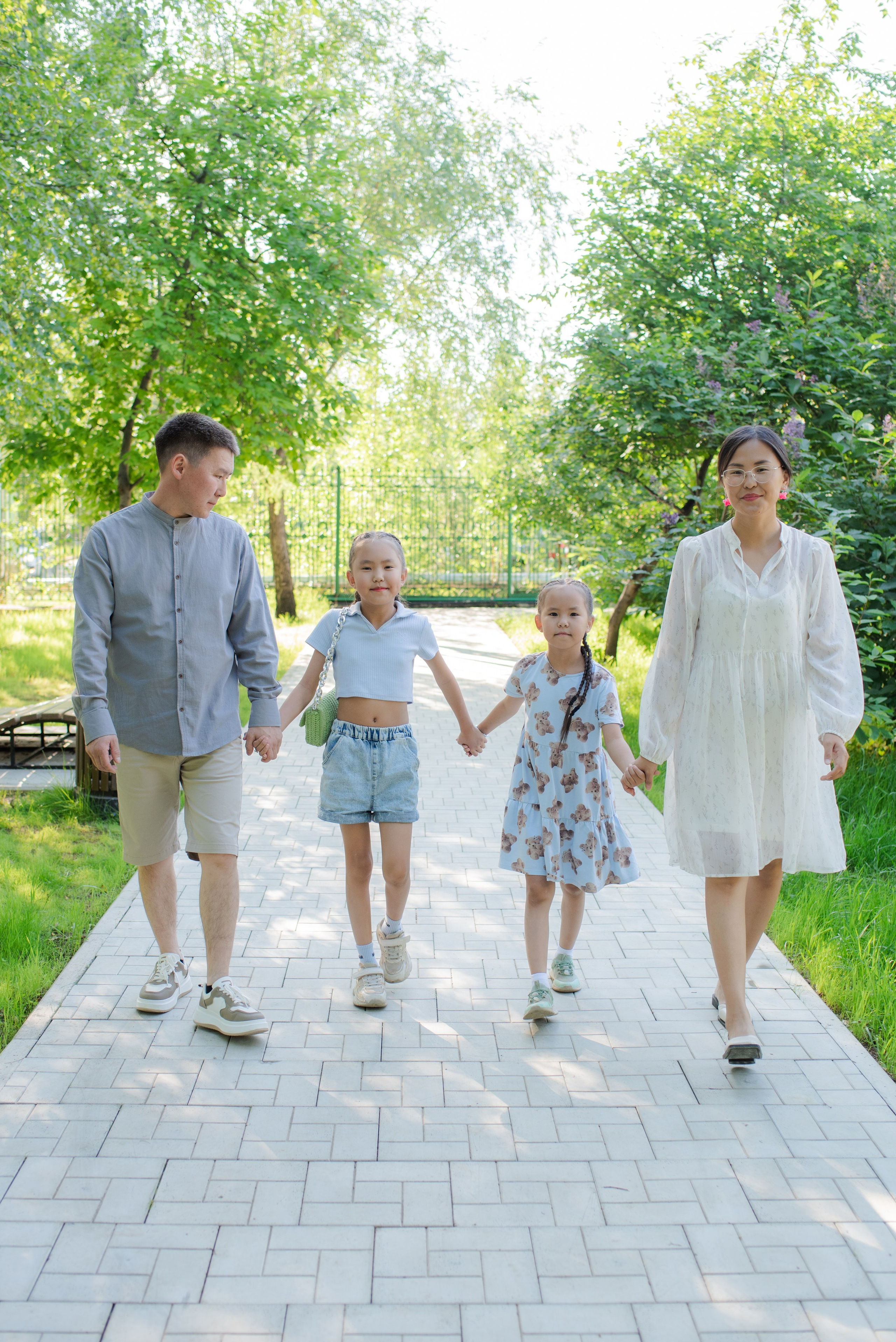 Алексеевы. КУЛАГИНА АДЕЛЬ — ФОТОГРАФ — МИРНЫЙ — ЯКУТИЯ