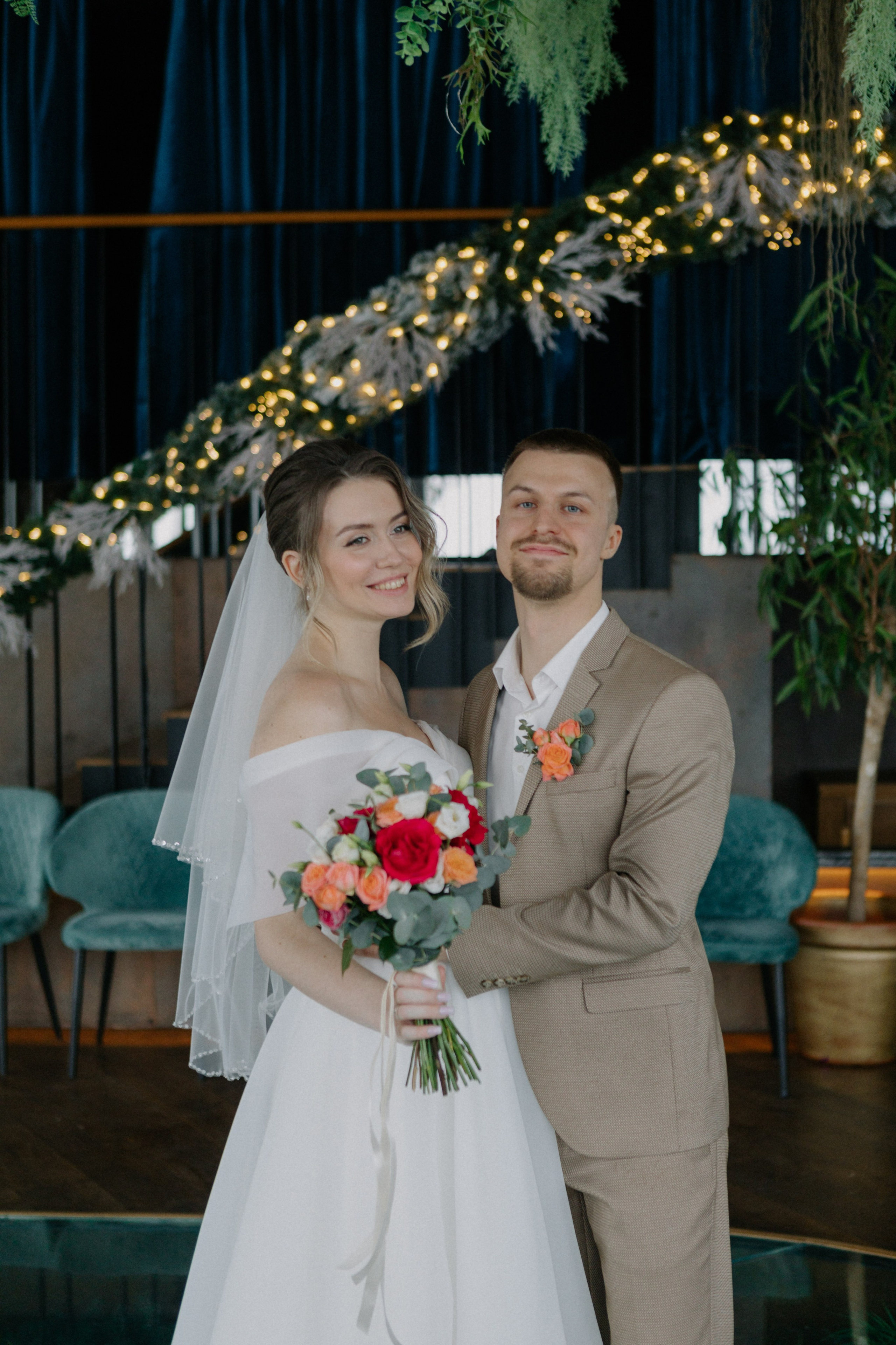 Ксюша и Илья. Утро в отеле роспись в Birds. Свадебный и портретный фотограф в Москве Анастасия Масюк