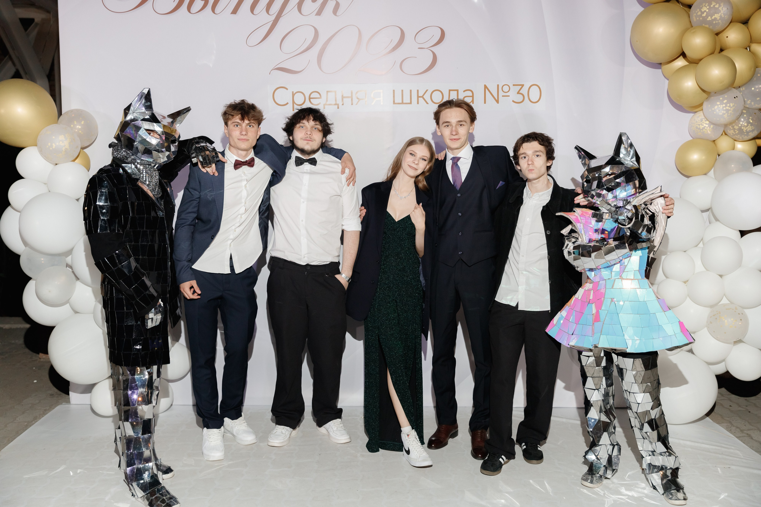 Школьный выпускной 2023 год в Минске. Свадебный фотограф в Минске/Беларуси Сергей Спиридонов