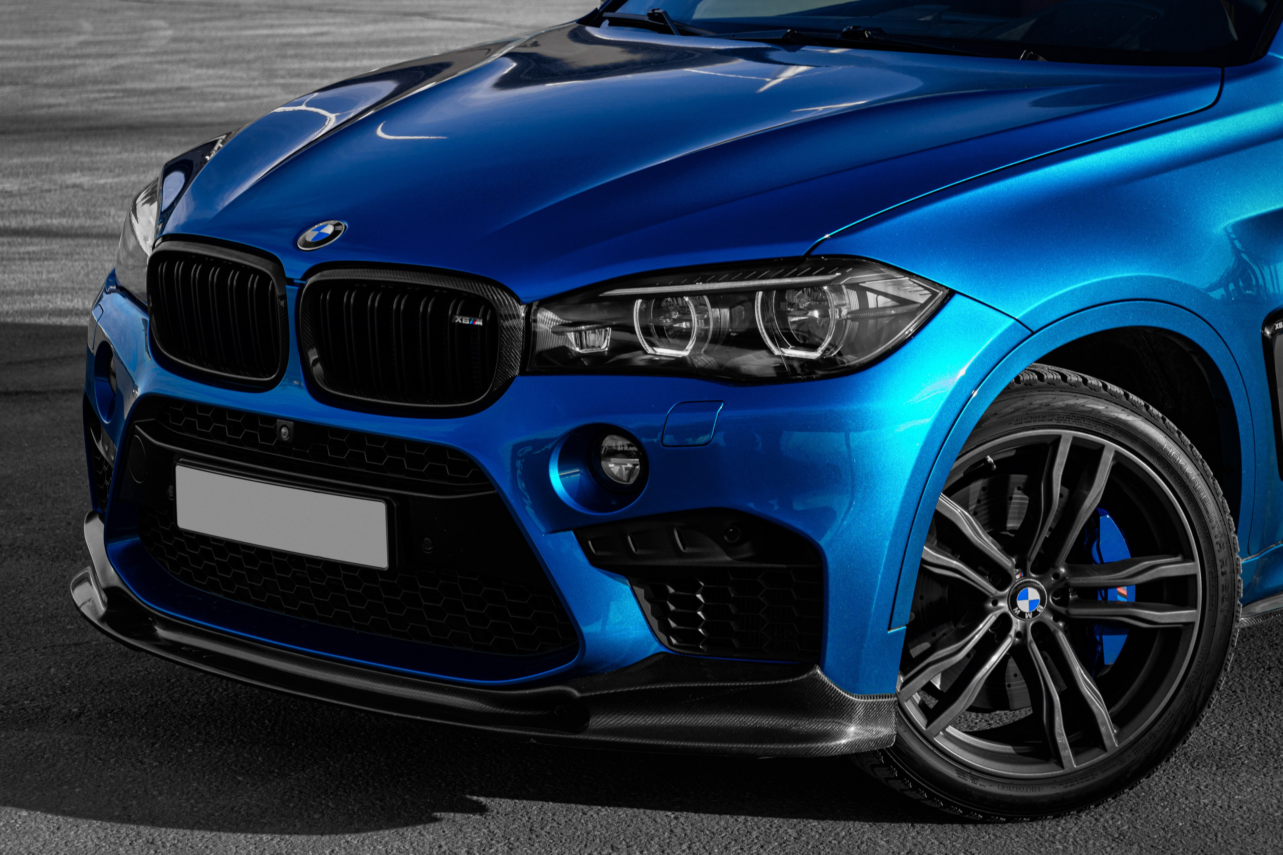 BMW X6M. Антон Незримый | Фотограф в Санкт-Петербурге