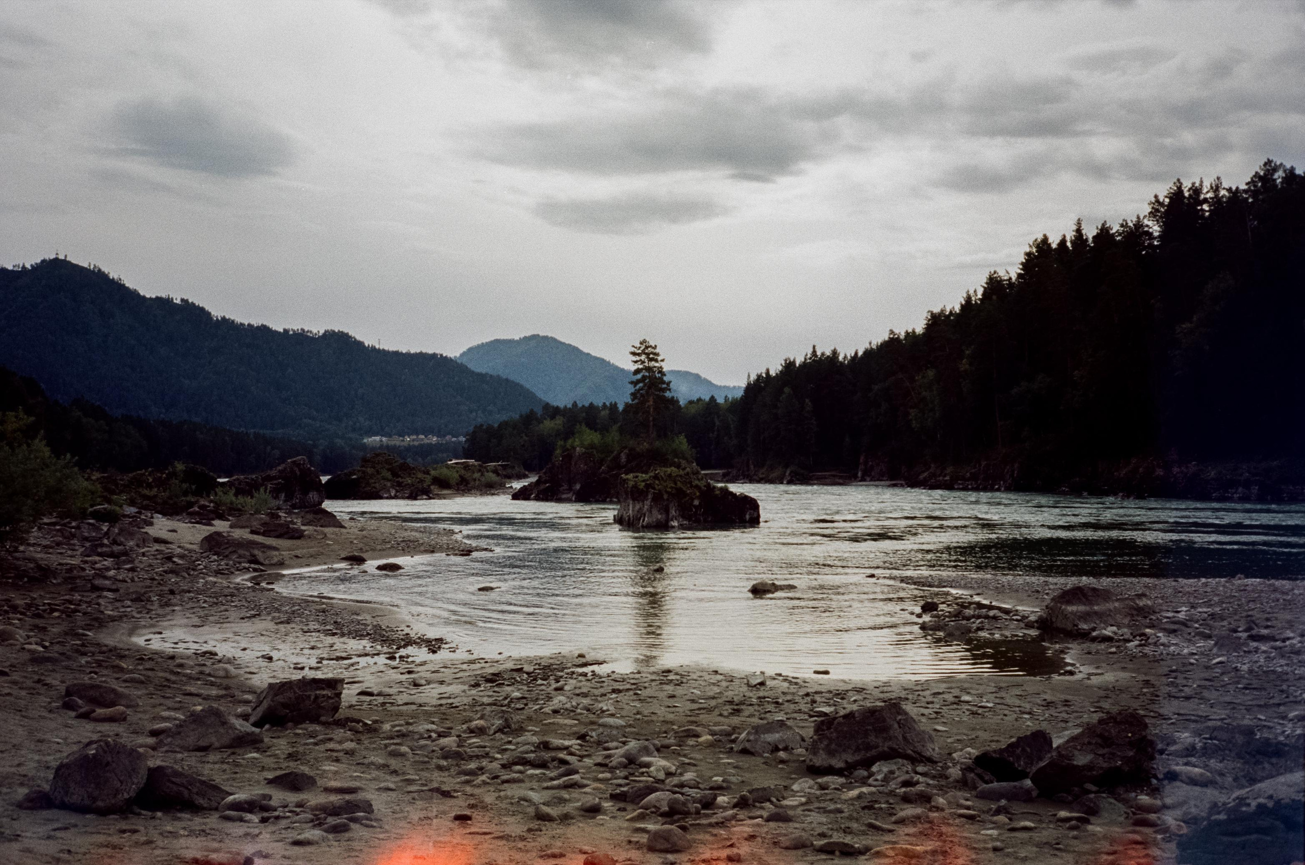 Бережок и Сила Алтая на Катуни. Зубы Дракона. Фотограф-документалист Мария Осокина