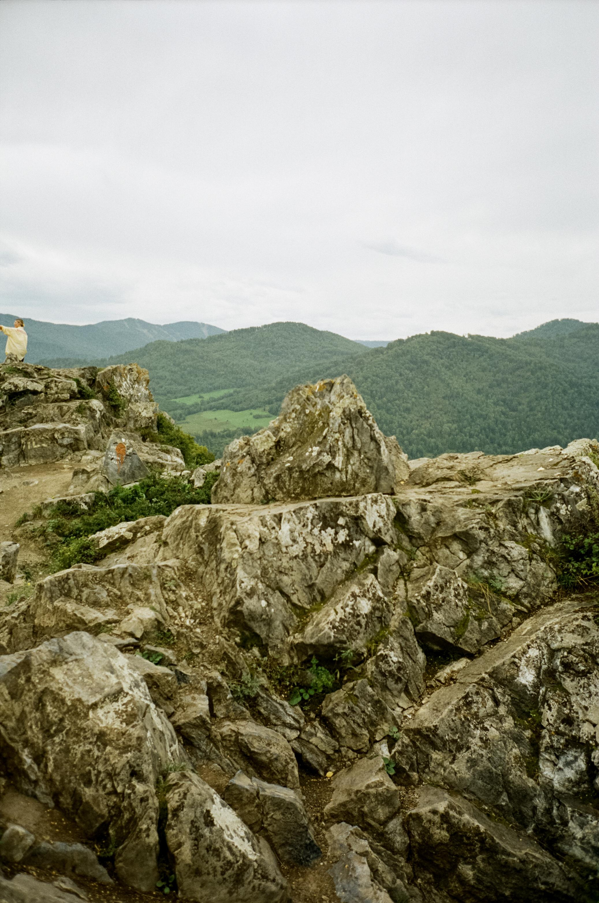 Гора Чертов Палец в селе Катунь. Фотограф-документалист Мария Осокина