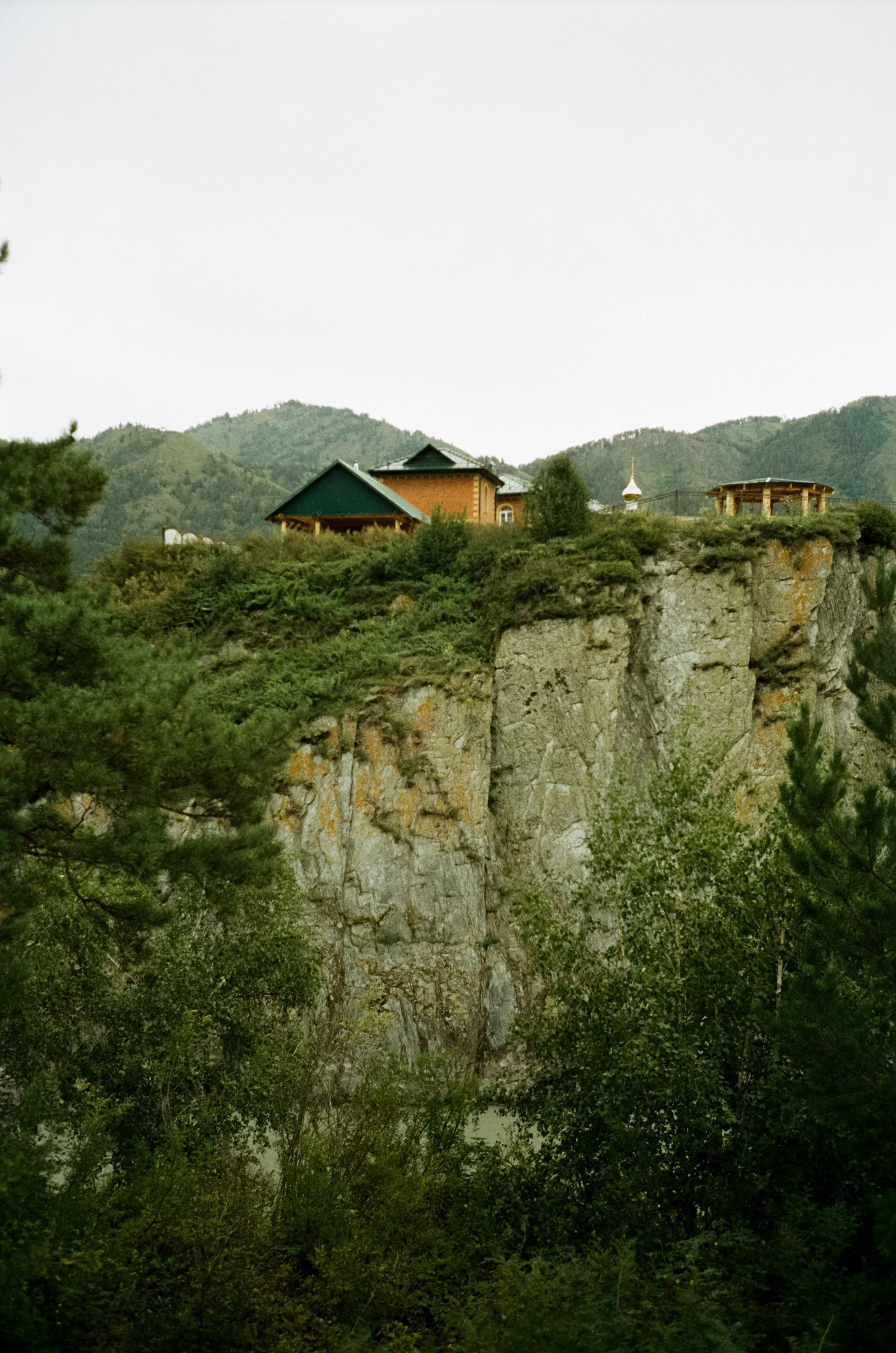 Остров Патмос и Храм апостола Иоанна Богослова. Чемальская ГЭС. Фотограф-документалист Мария Осокина
