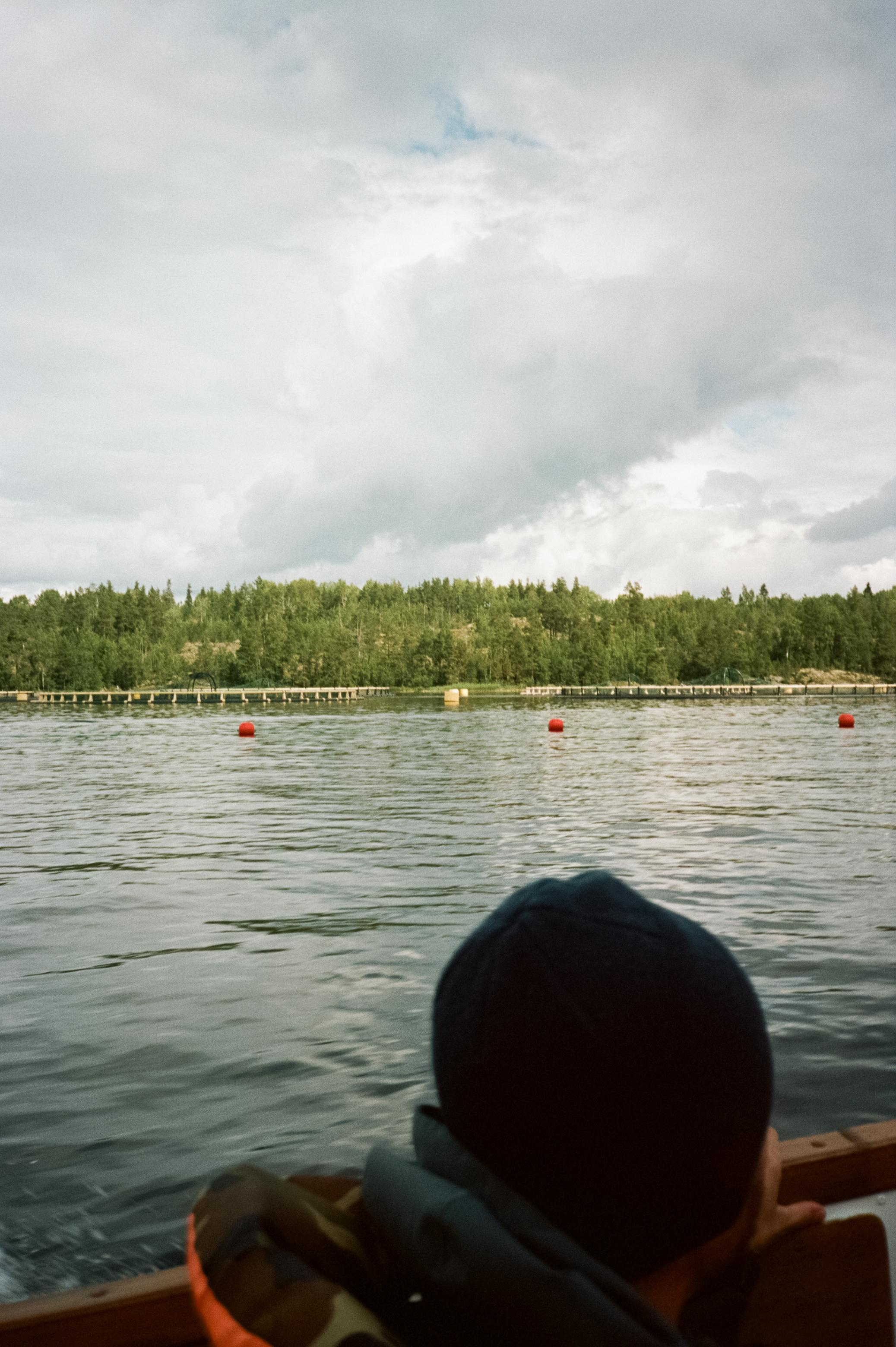 Ладожские шкеры. Виды с катера и высадки на островах. Фотограф-документалист Мария Осокина