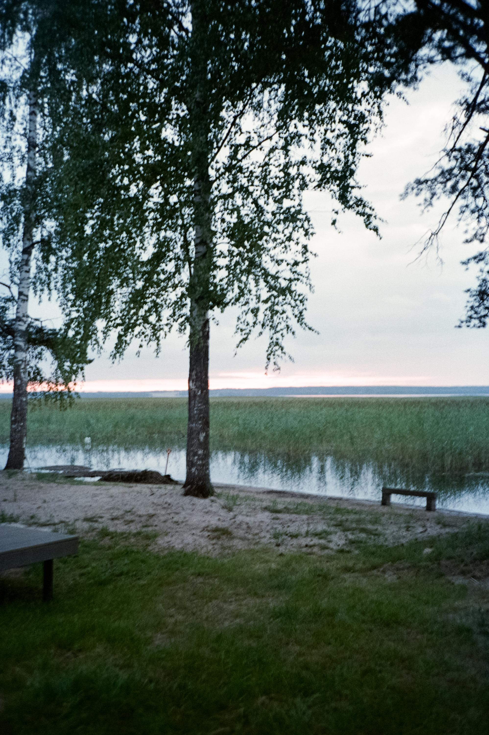 Маяк Вуохенсало в Golden Hour и озеро Отрадное на рассвете. Фотограф-документалист Мария Осокина