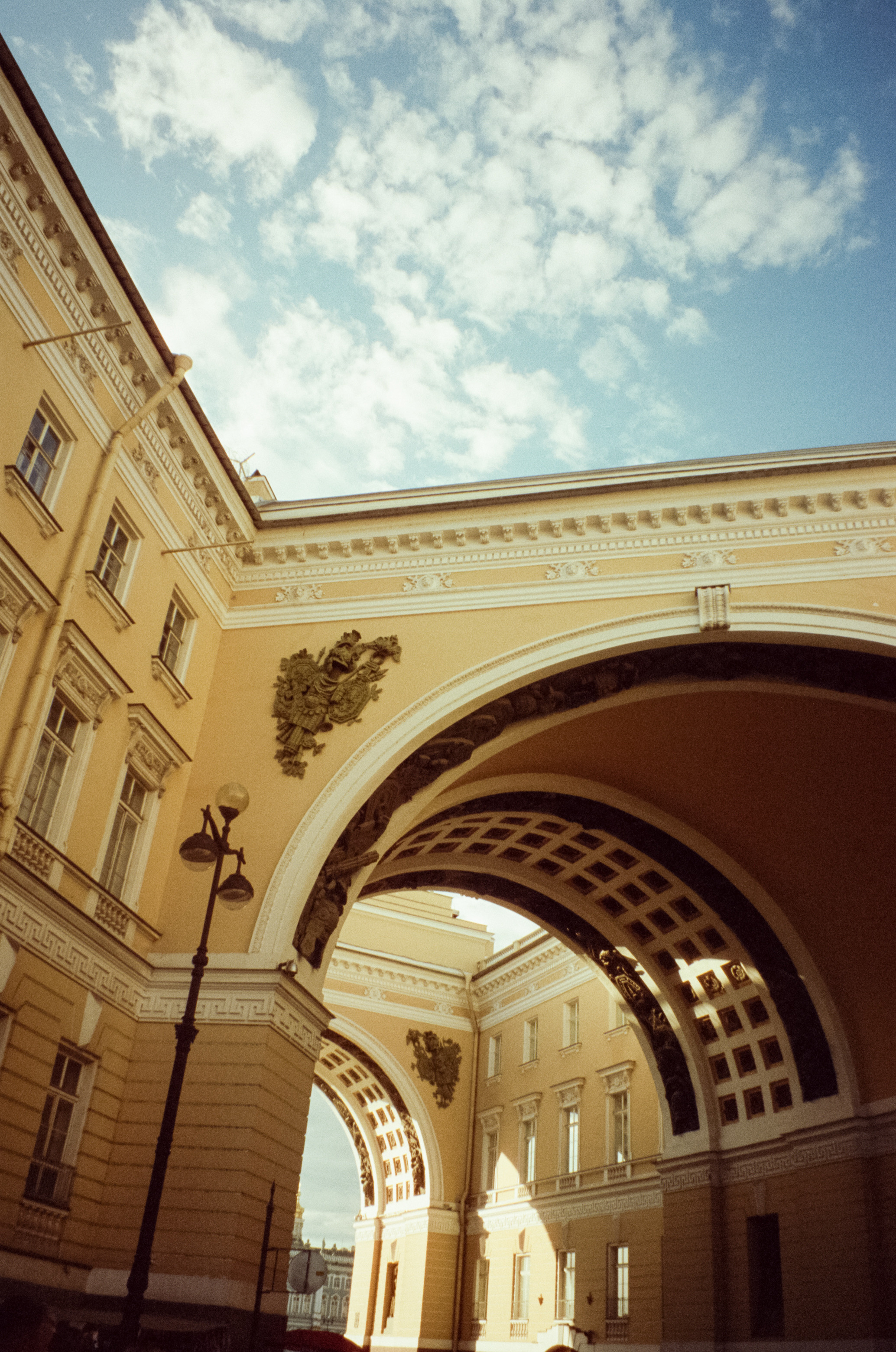 Прогулка по Питеру в солнечный день. Фотограф-документалист Мария Осокина