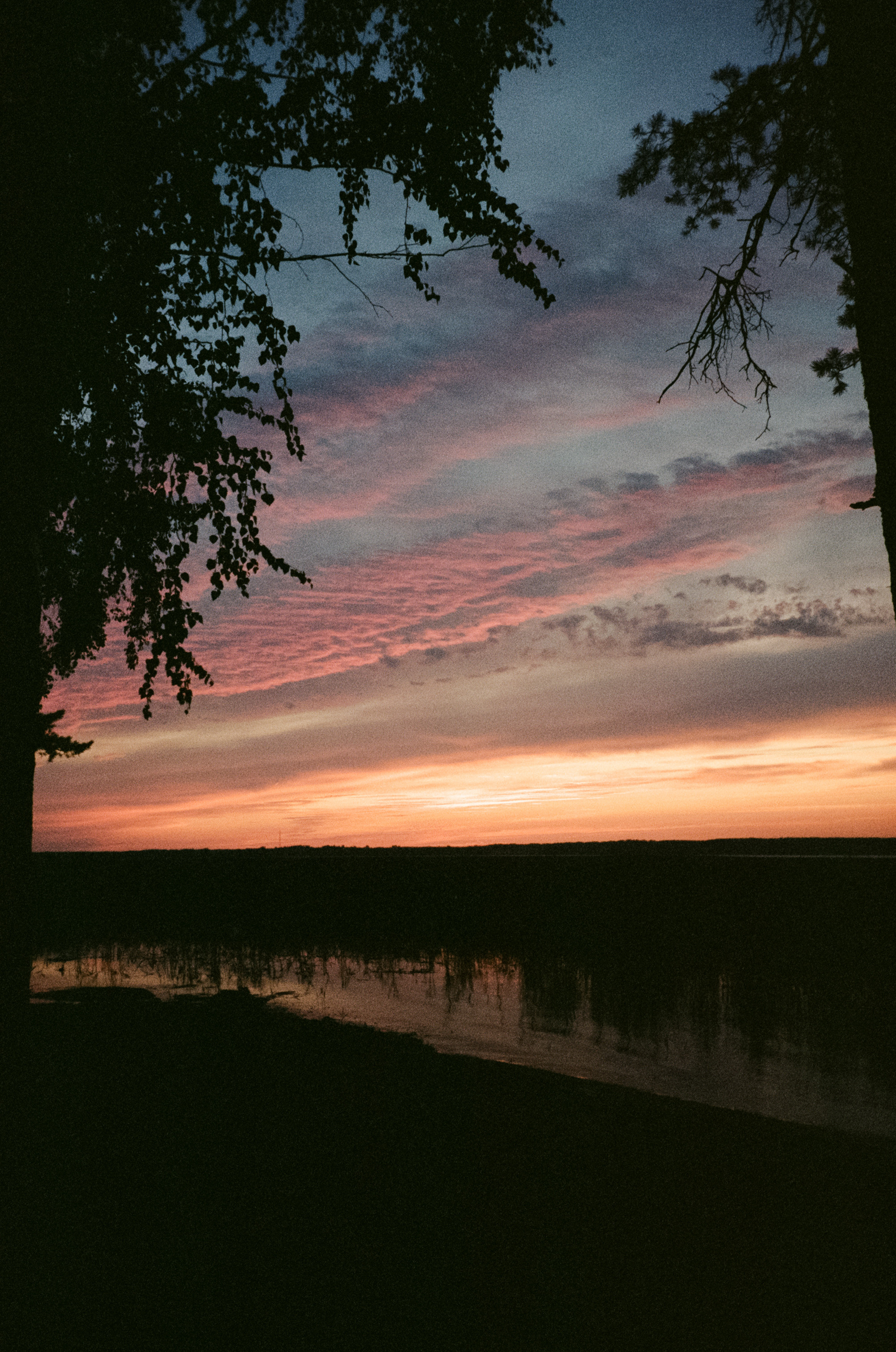 Рассветы и закаты на озере Отрадное. Фотограф-документалист Мария Осокина