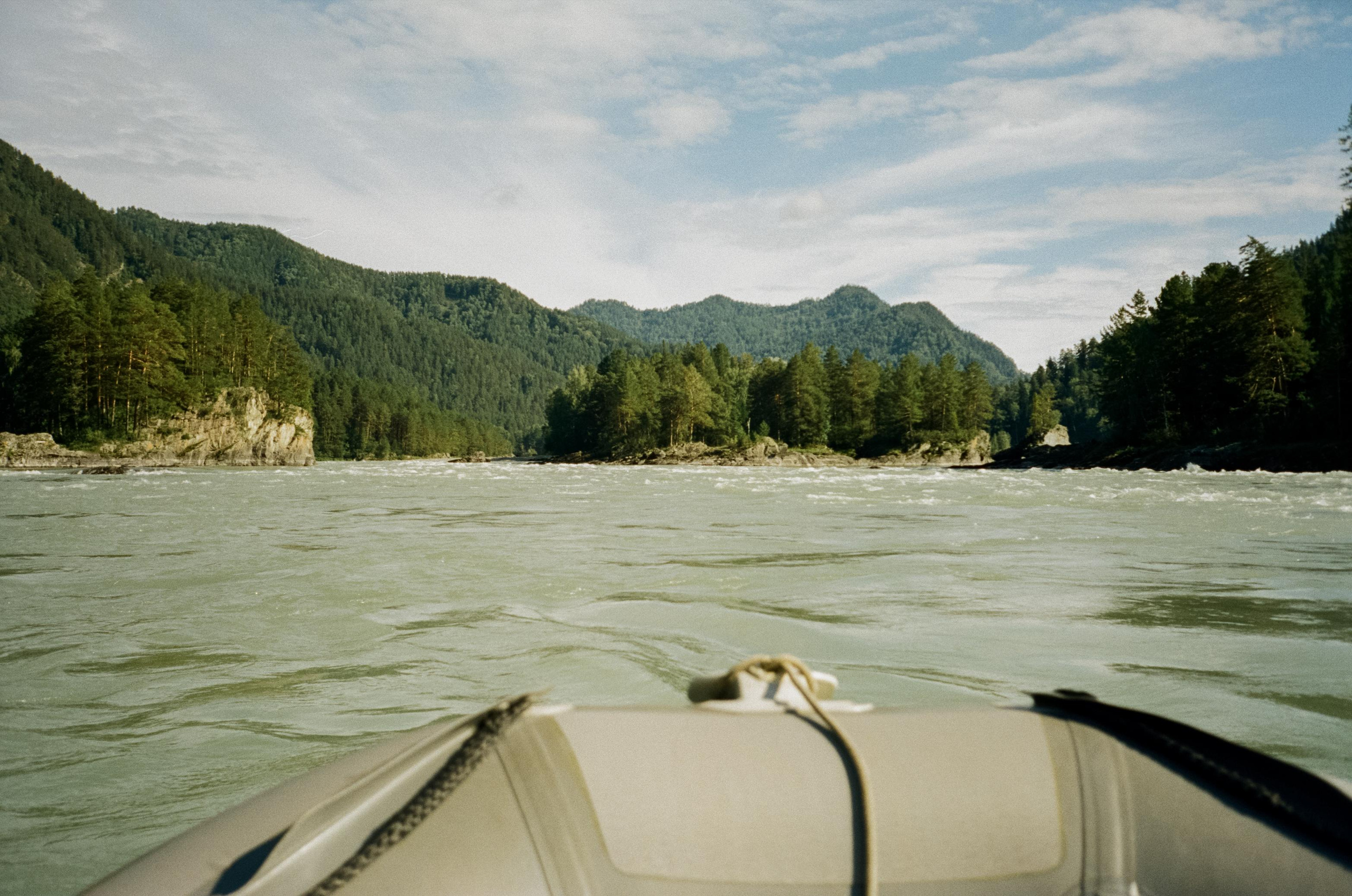 Моторафтинг по Катуни и лошадки у Бережка. Фотограф-документалист Мария Осокина
