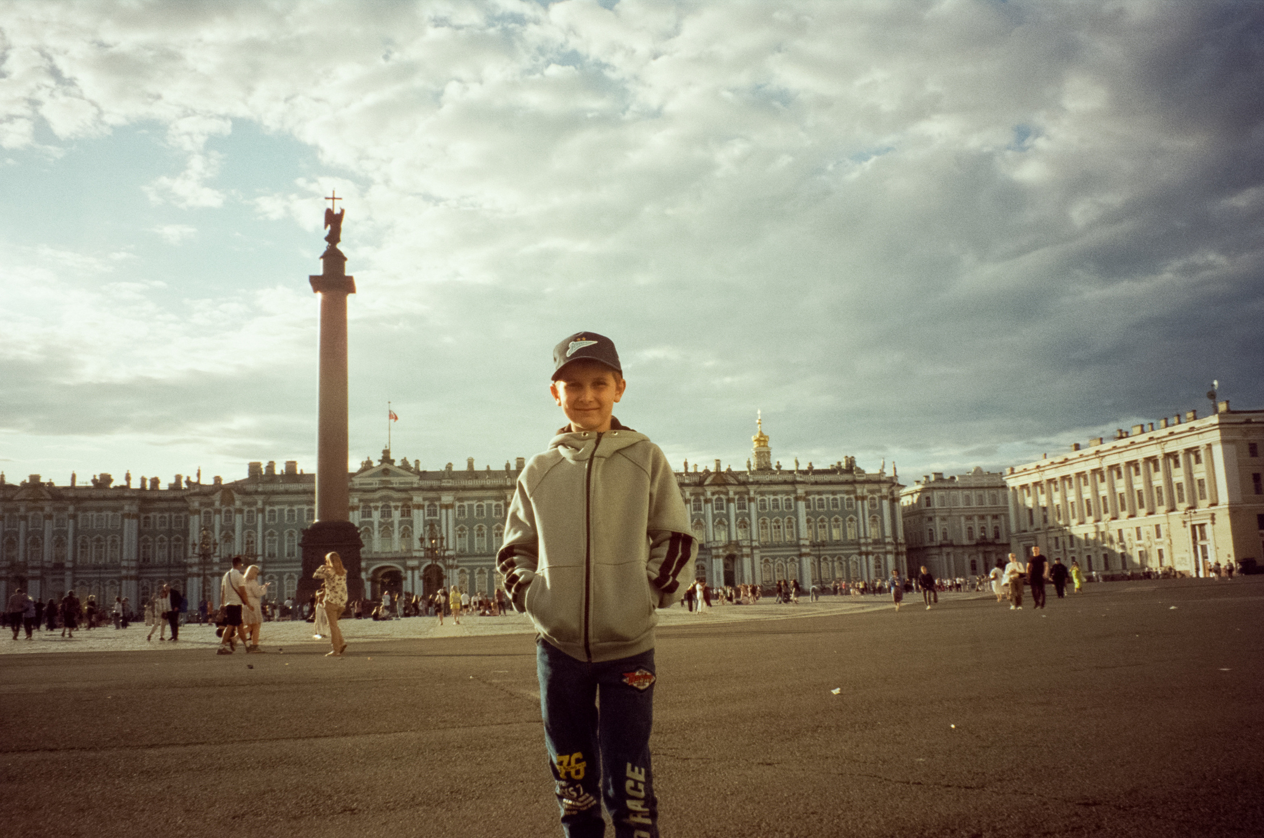 Вечерний Питер и утро нового дня. Фотограф-документалист Мария Осокина