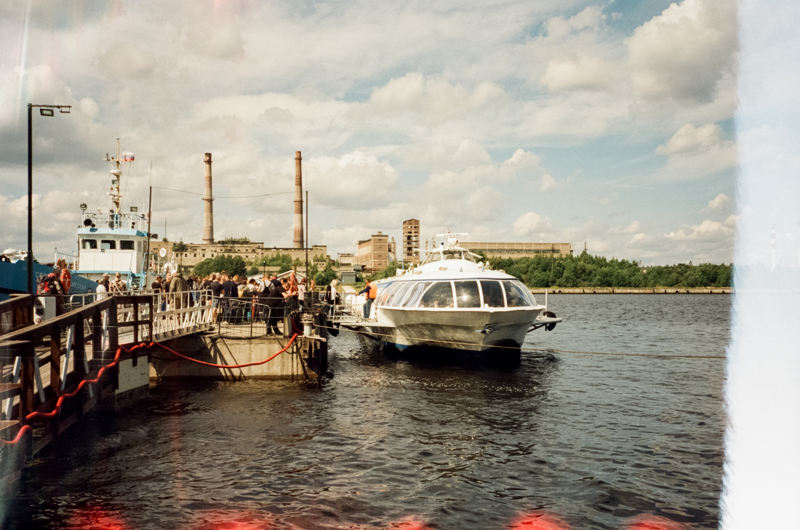 Прогулка по Приозерску: Причал Валаамского монастыря и крепость Корела. Фотограф-документалист Мария Осокина