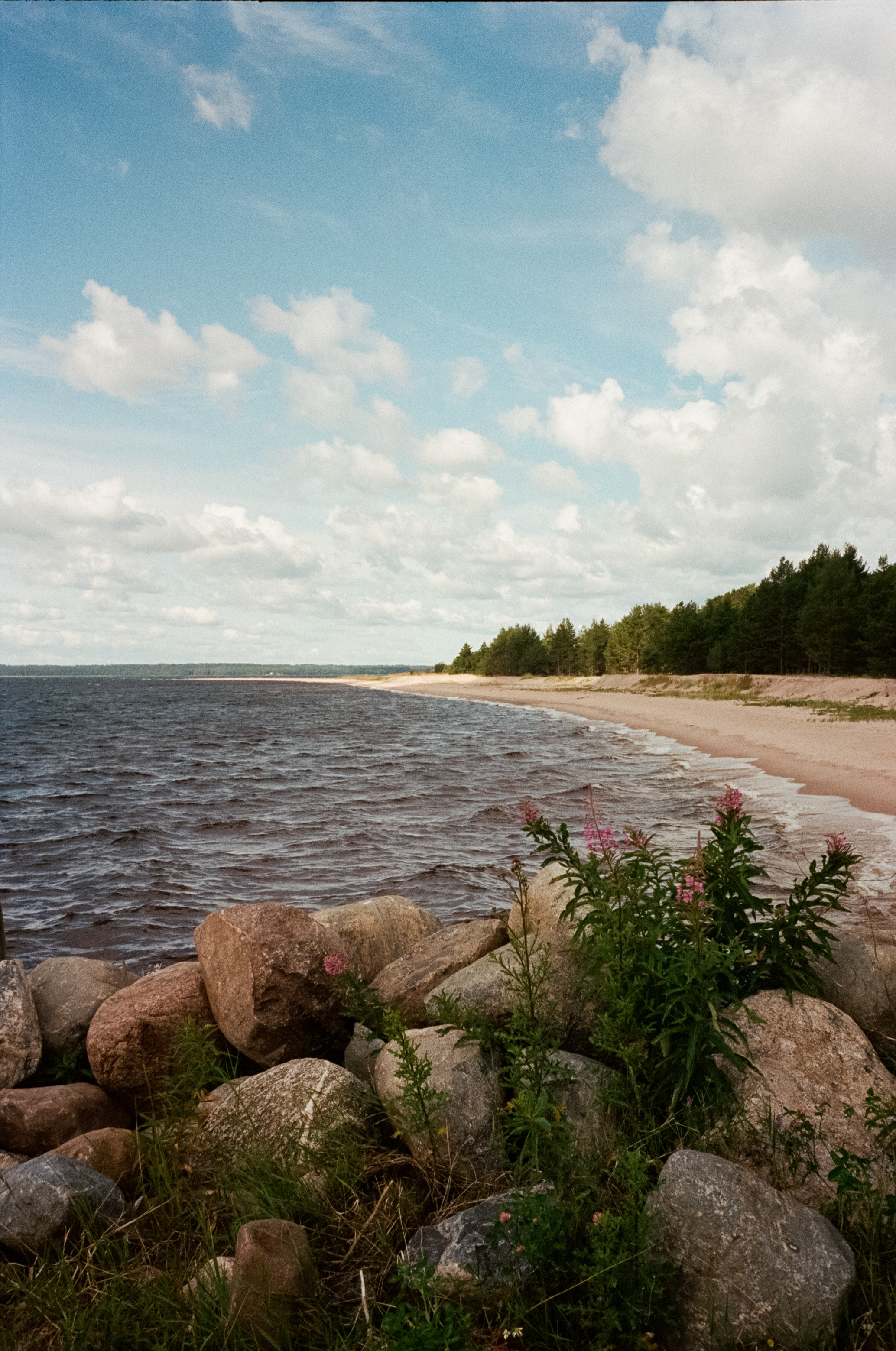 Остров Коневец. Бухта Владимировка, Коневский монастырь и Собор Рожде. Фотограф-документалист Мария Осокина