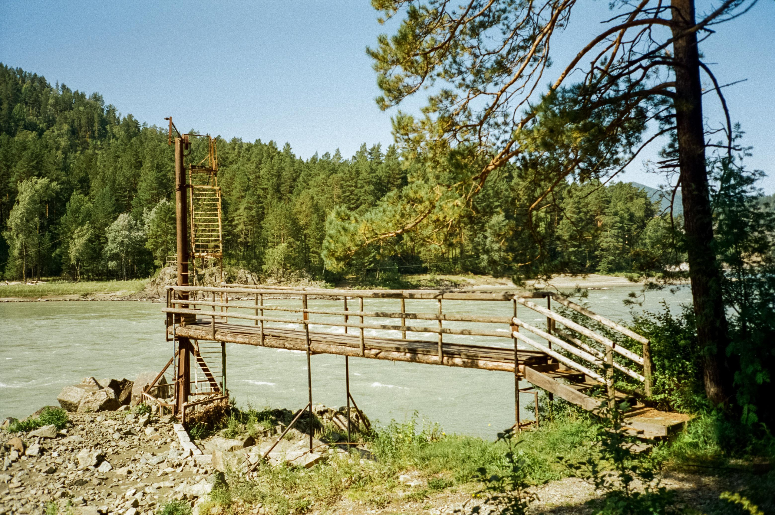 По следам моторафтинга: от Кызыл-Таш до моста к Бирюзовой Катуни. Фотограф-документалист Мария Осокина