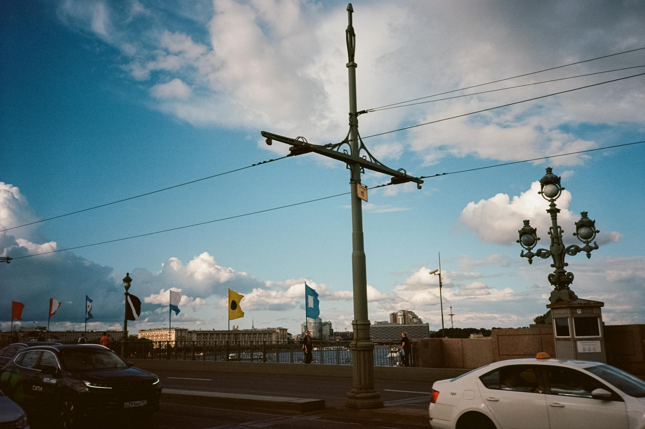 Питер. Крейсер Аврора и набережная Невы накануне дня ВМФ. Фотограф-документалист Мария Осокина