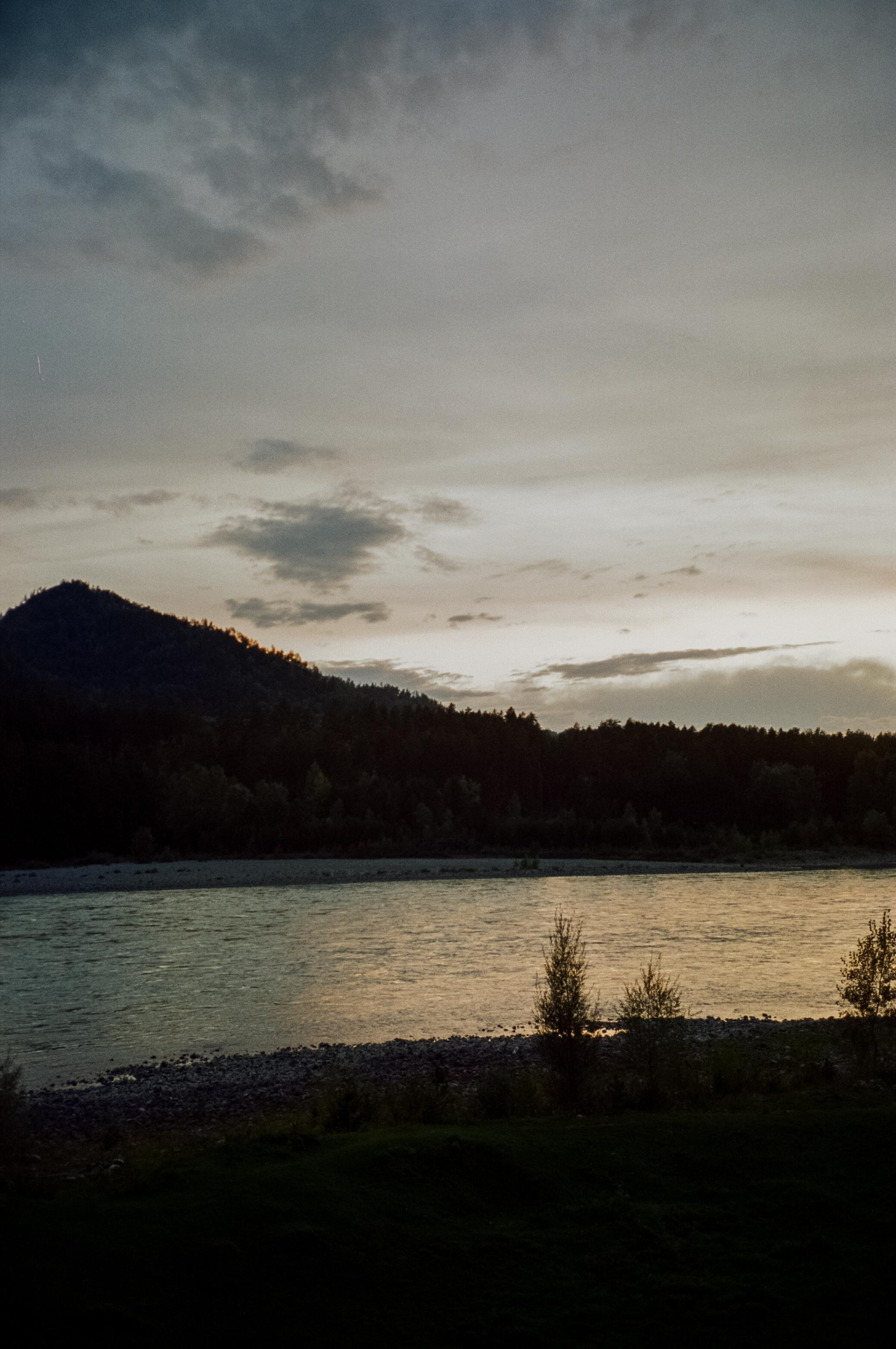 Дорога к селу Элекмонар и часовне на реке Куюм. Фотограф-документалист Мария Осокина