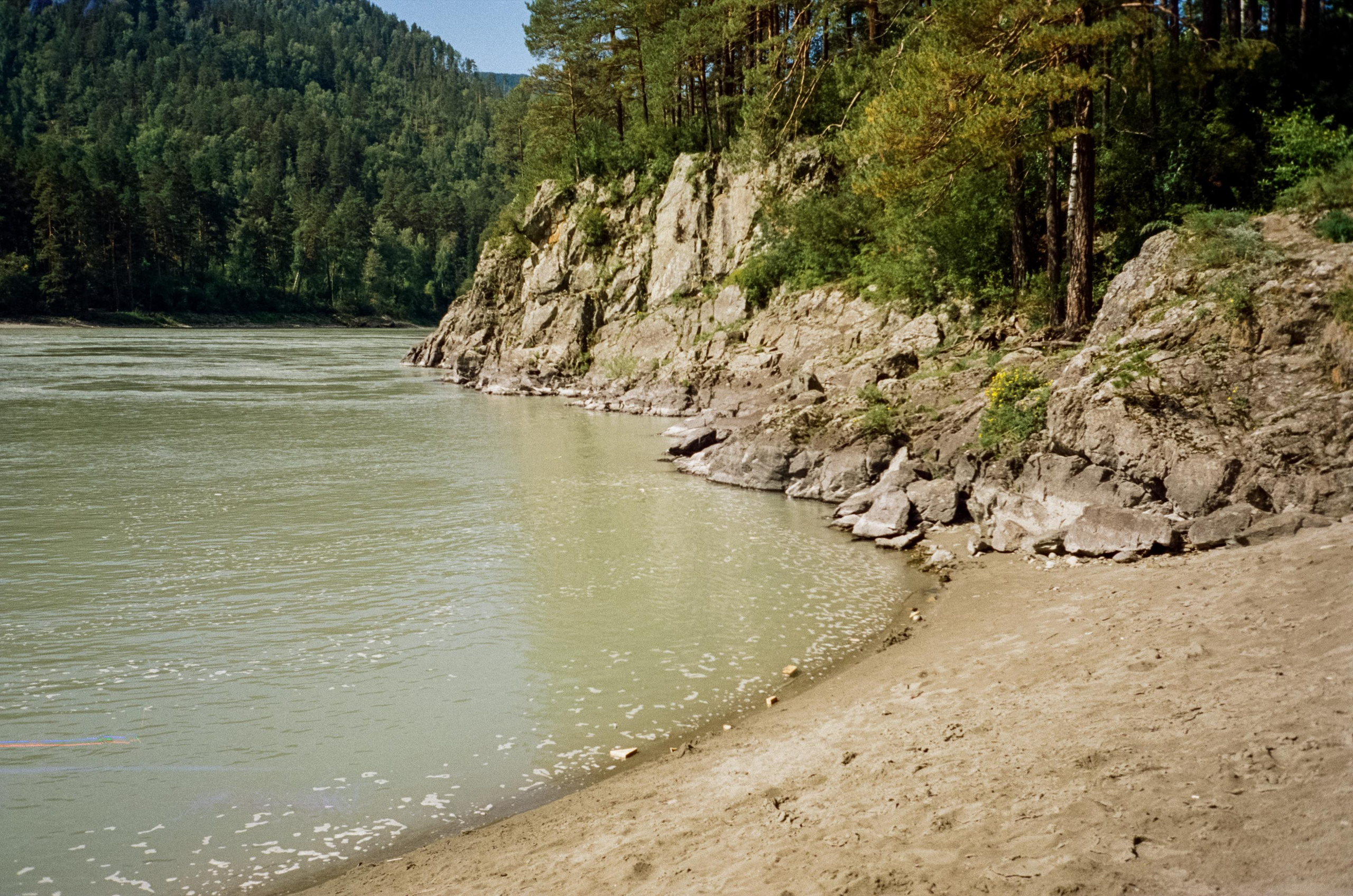 Кызыл-Таш на Катуни. Центр Чуйского тракта, 488 км. Фотограф-документалист Мария Осокина