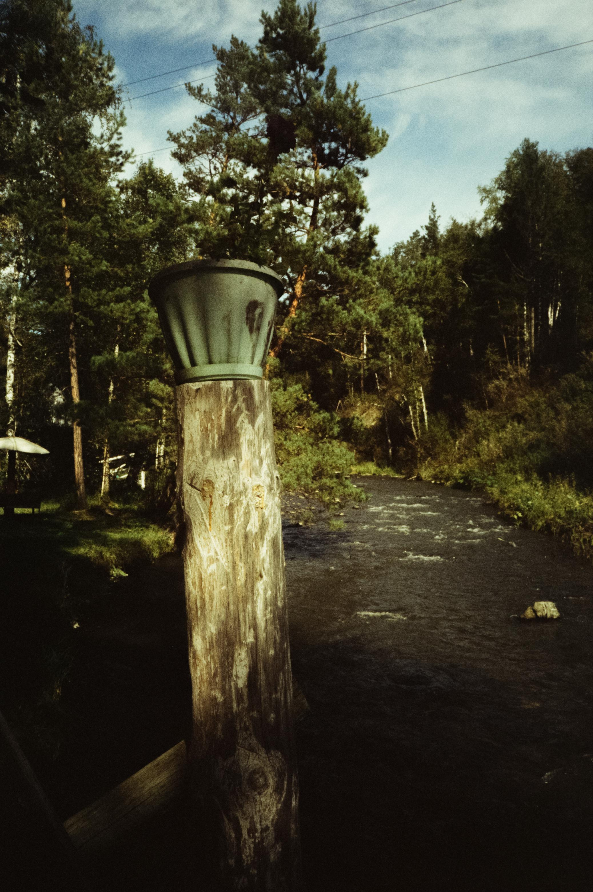 Дорога вдоль горной реки Куюм и база Благодать. Фотограф-документалист Мария Осокина