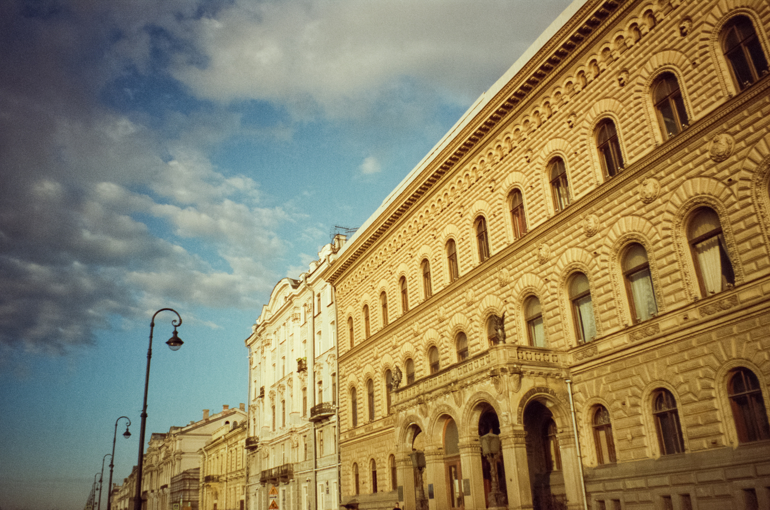 Вечерний Питер и утро нового дня. Фотограф-документалист Мария Осокина
