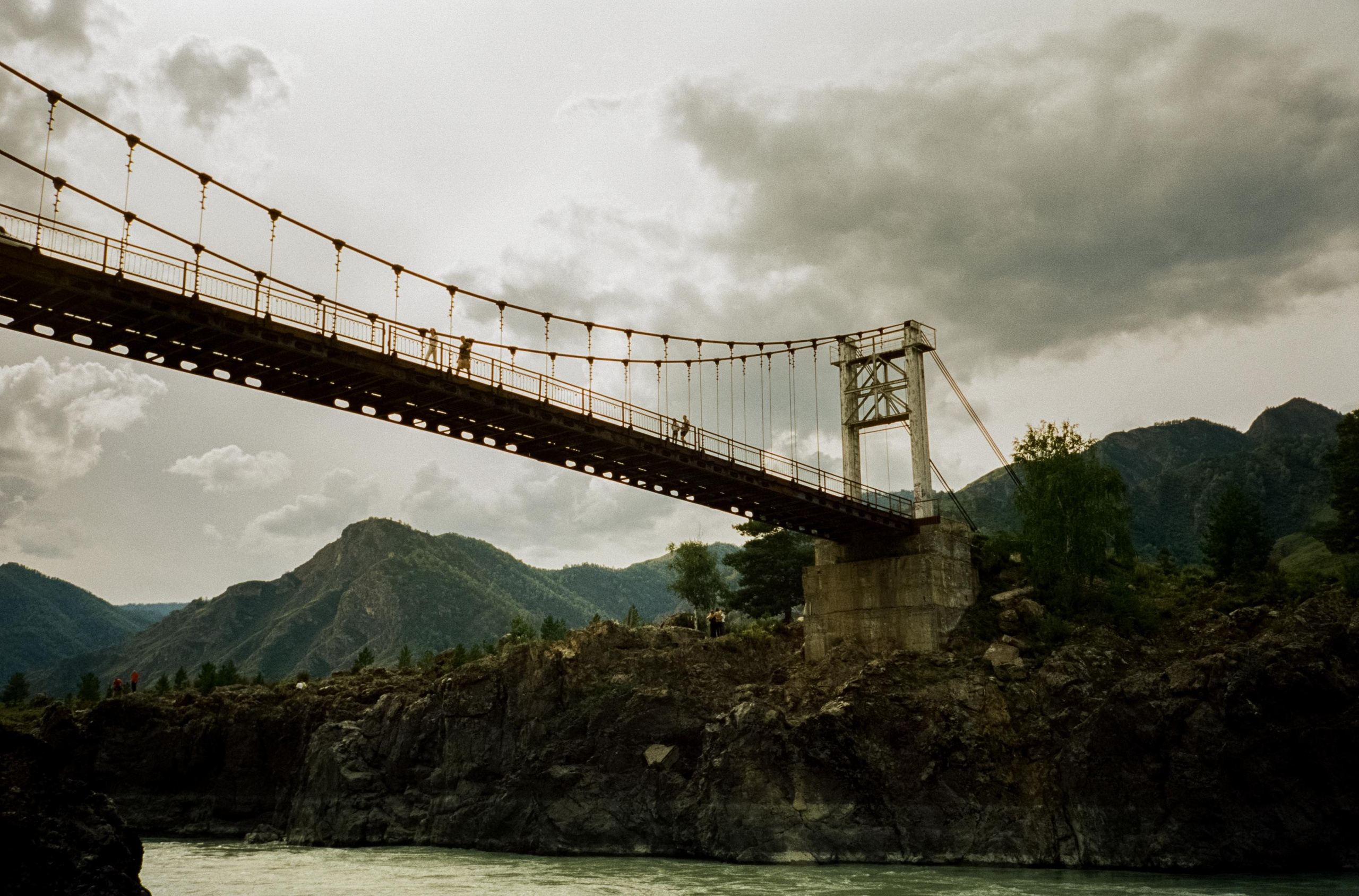 Ороктойский мост. Самое глубокое место Катуни. Фотограф-документалист Мария Осокина