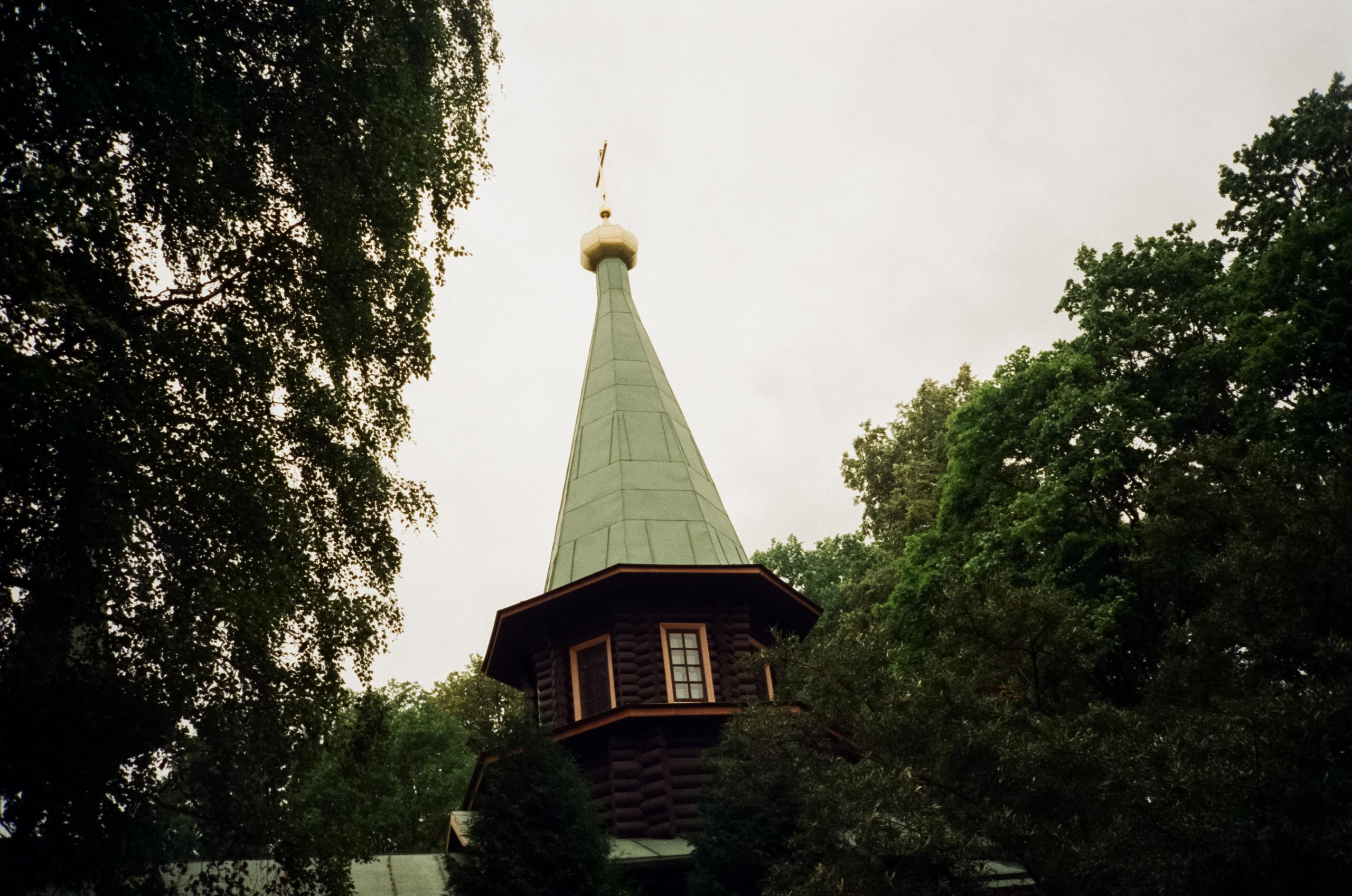 Маяк Вуохенсало и деревянная церковь в Плодовом. Фотограф-документалист Мария Осокина