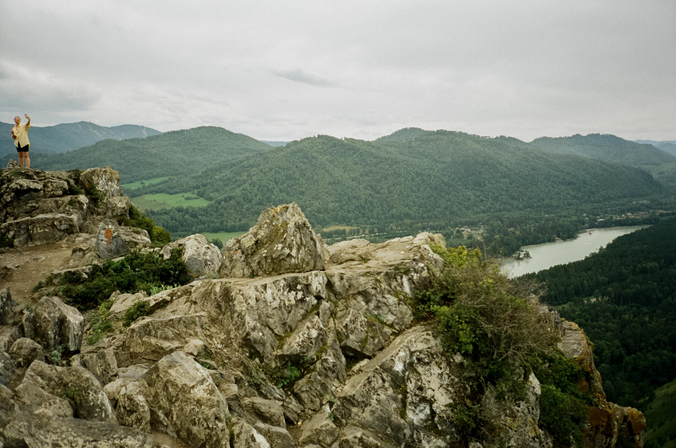 Гора Чертов Палец в селе Катунь. Фотограф-документалист Мария Осокина