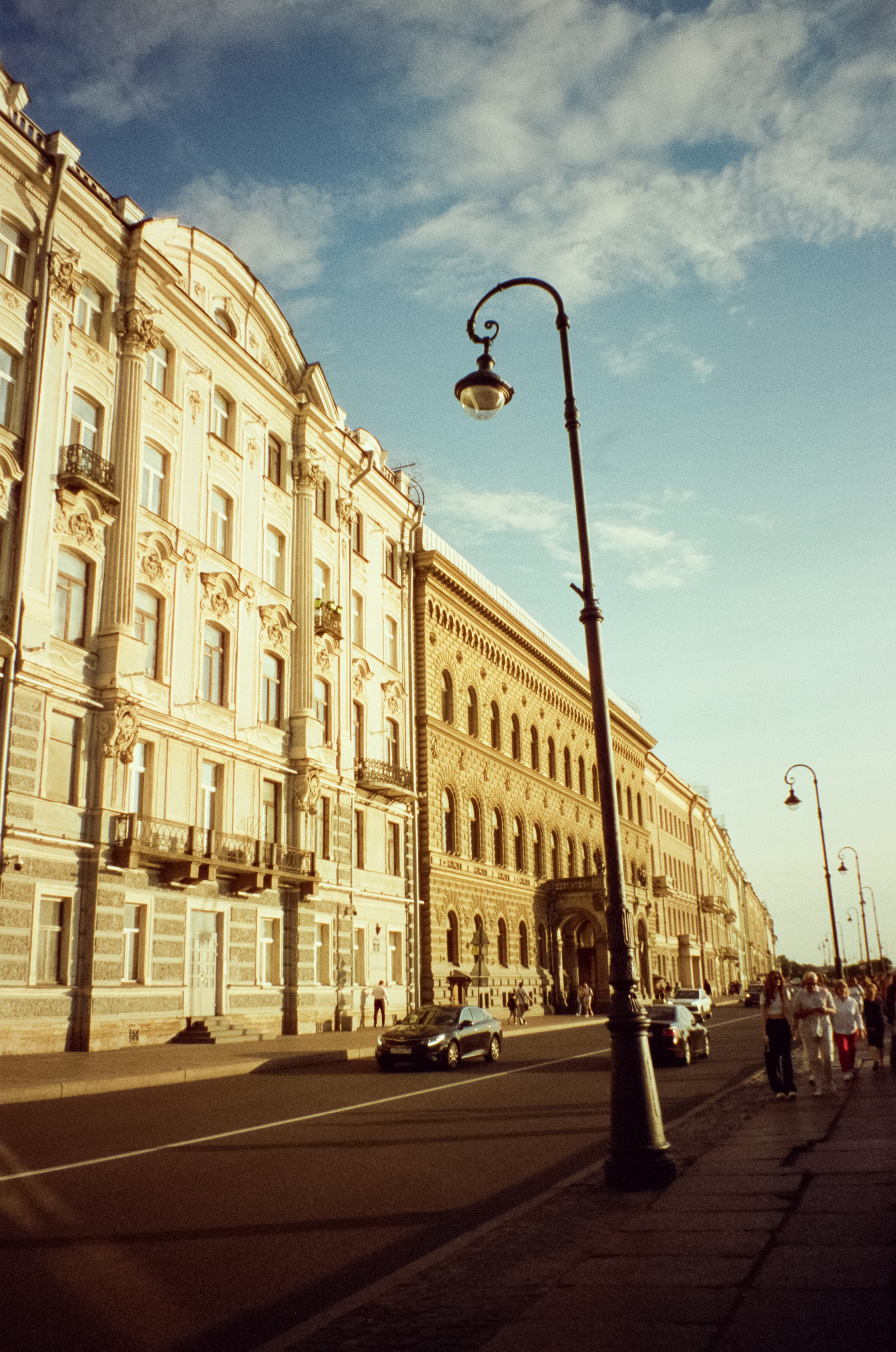 Вечерний Питер и утро нового дня. Фотограф-документалист Мария Осокина