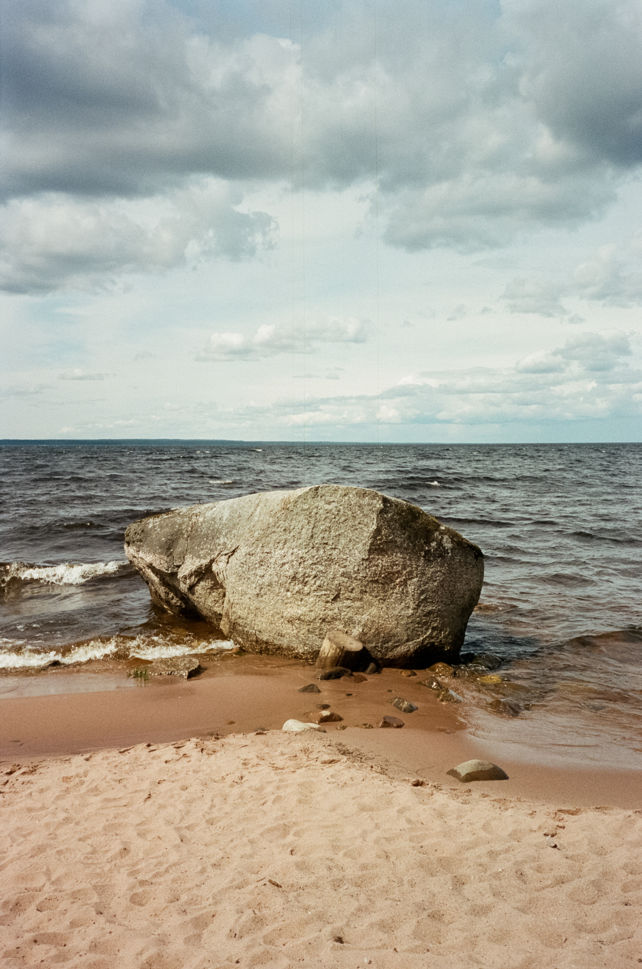 Остров Коневец. Конь-камень, берег Ладоги и Святая гора. Фотограф-документалист Мария Осокина