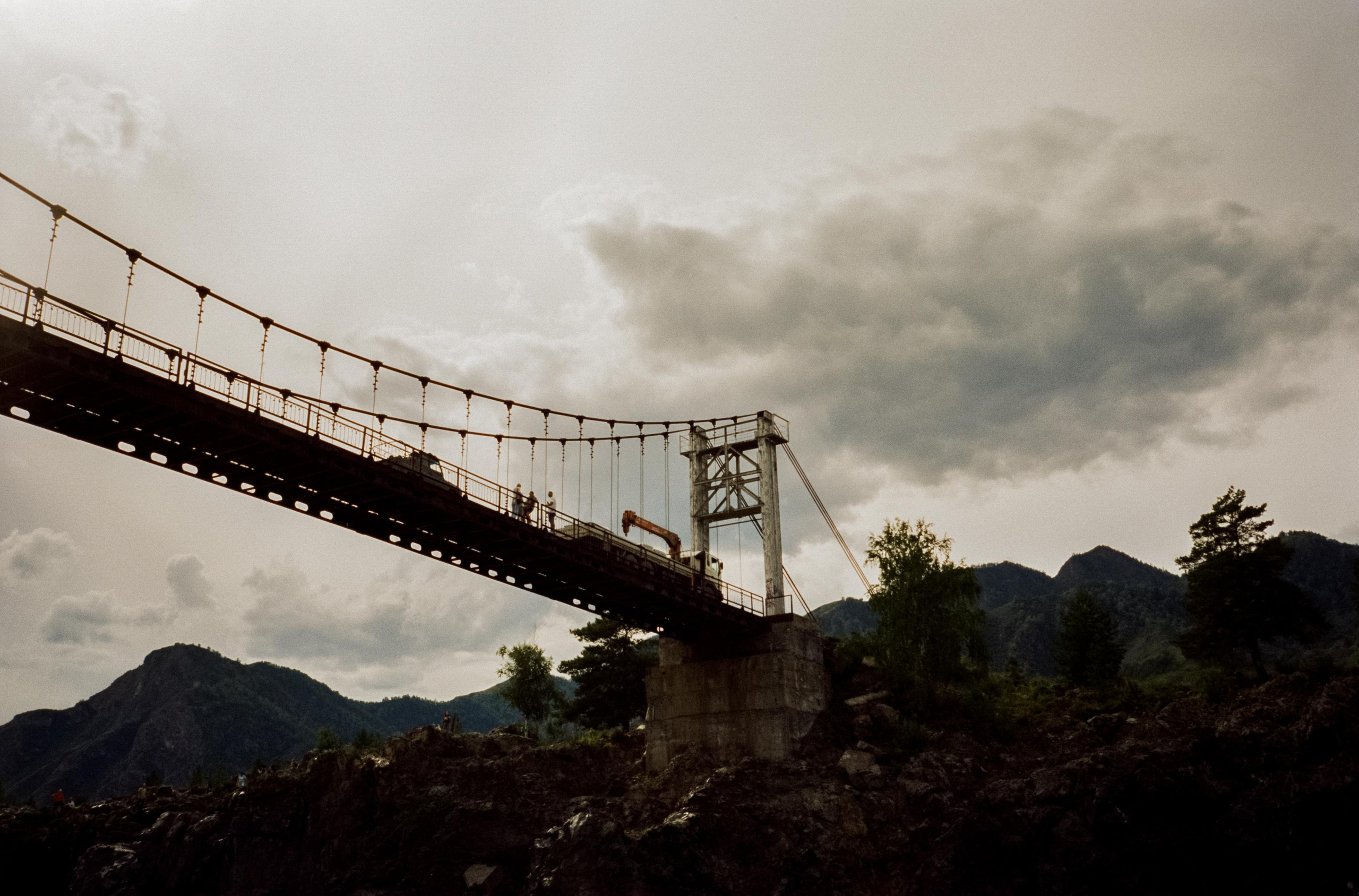 Ороктойский мост. Самое глубокое место Катуни. Фотограф-документалист Мария Осокина