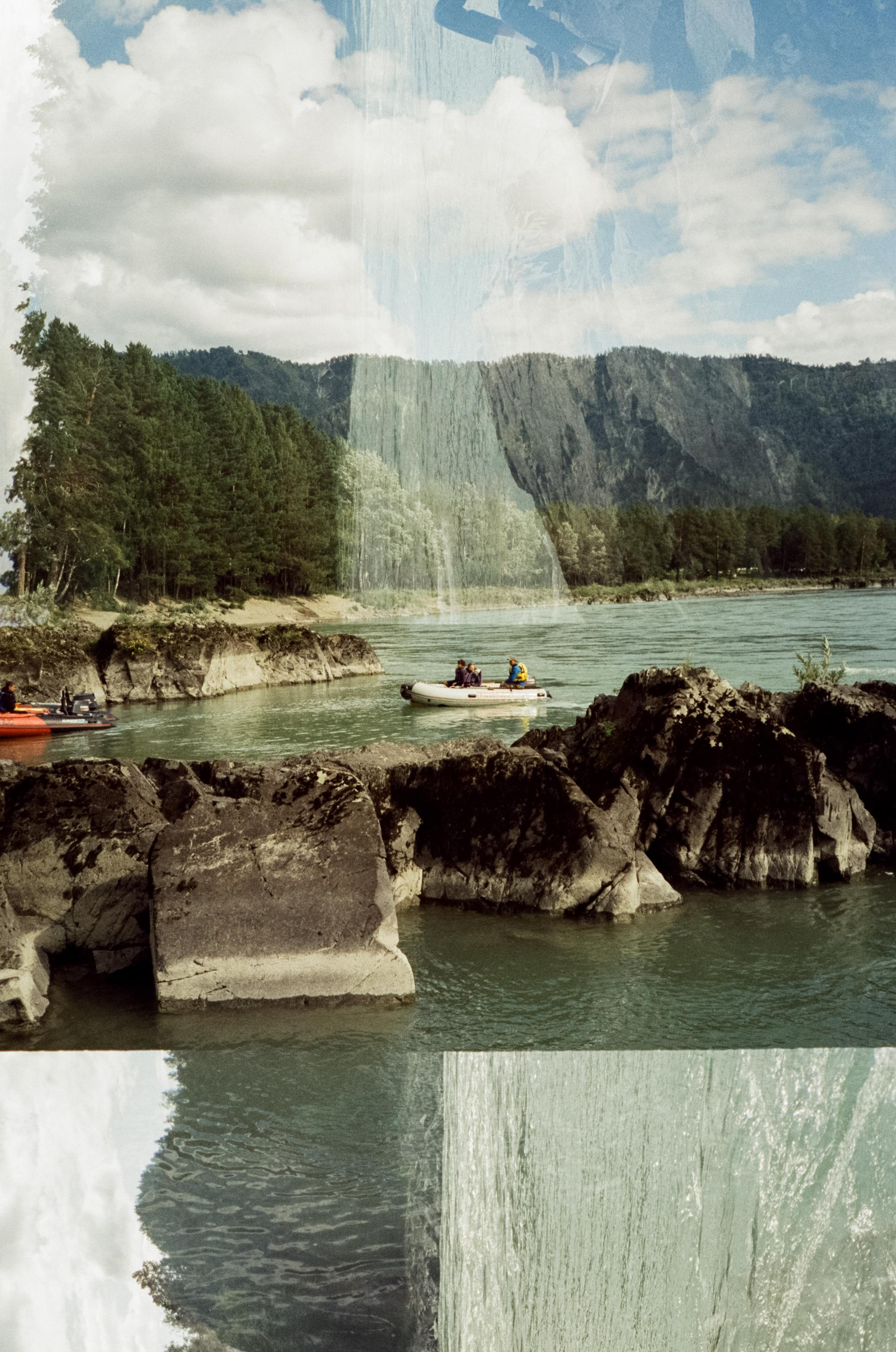 Coffee bus на Чемальском тракте и база Голубые озера. Фотограф-документалист Мария Осокина