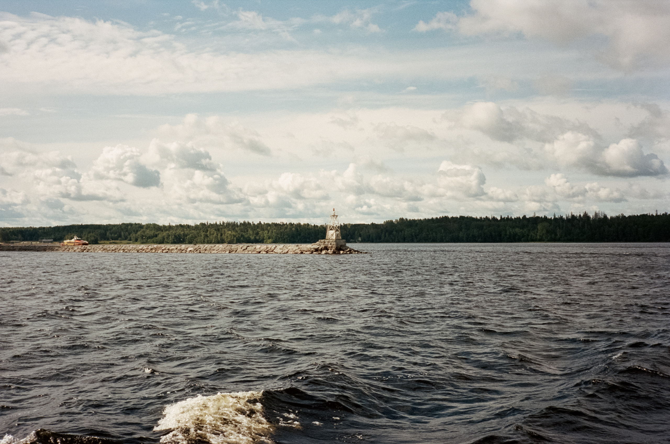 Остров Коневец. Бухта Владимировка, Коневский монастырь и Собор Рожде. Фотограф-документалист Мария Осокина