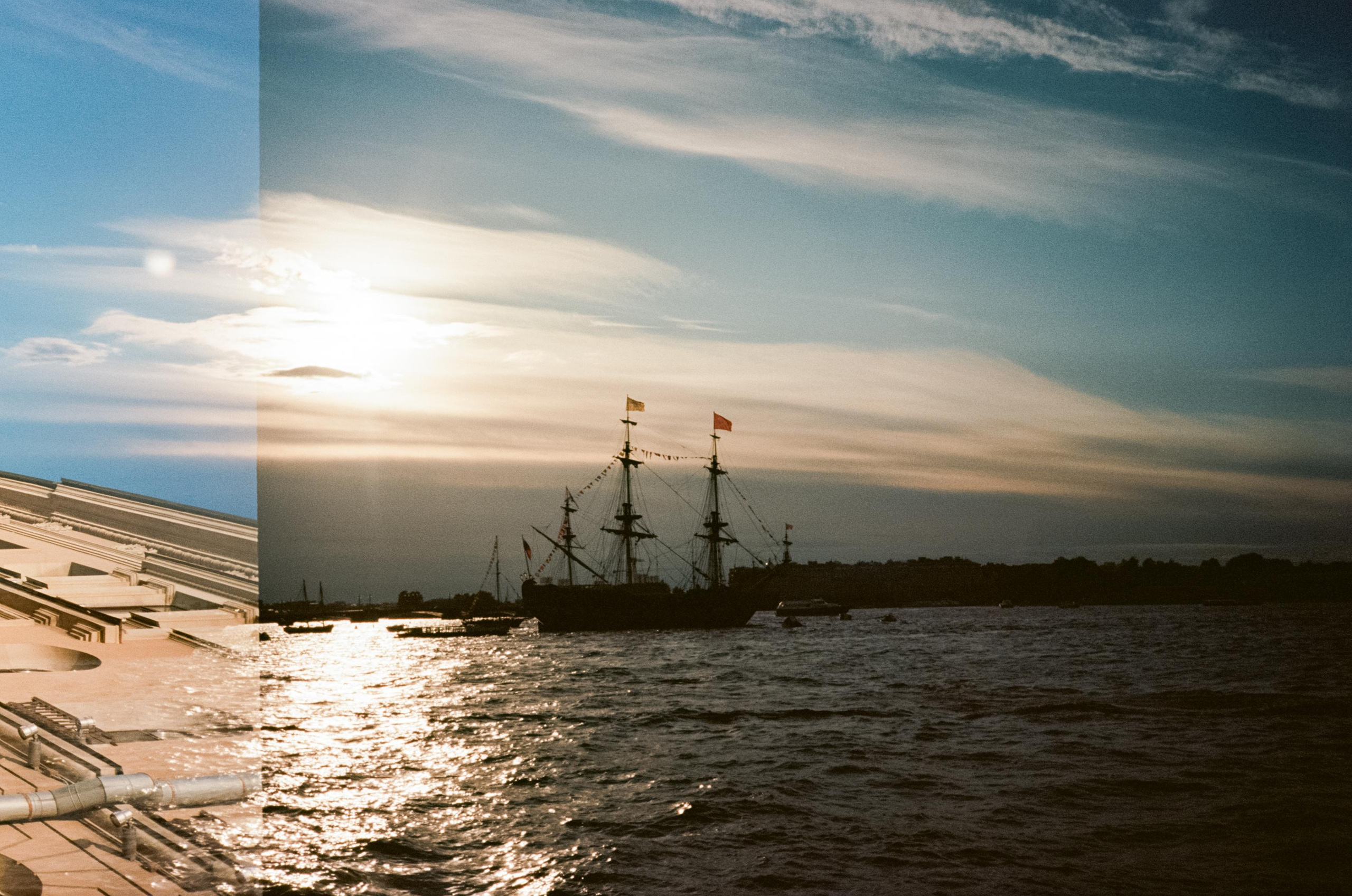 Праздничный Санкт-Петербург. Исаакиевский Собор, Эрмитаж и Нева. Фотограф-документалист Мария Осокина